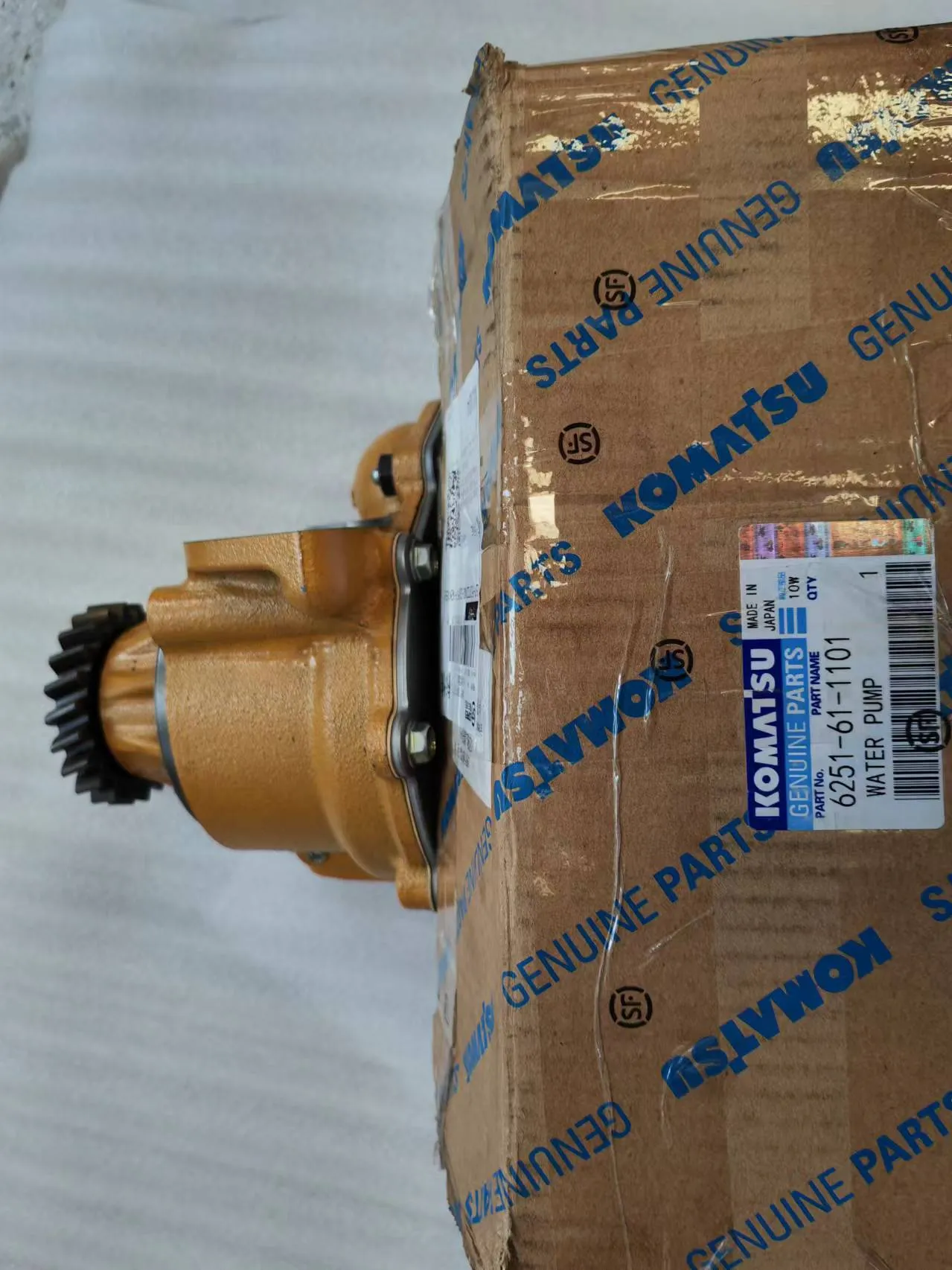 Water Pump Assembly 6219-61-1100 6219-61-1101 6219-61-1102 for Komatsu Engine SA12V140 SAA12V140E SDA12V140 Dump Truck HD785-7