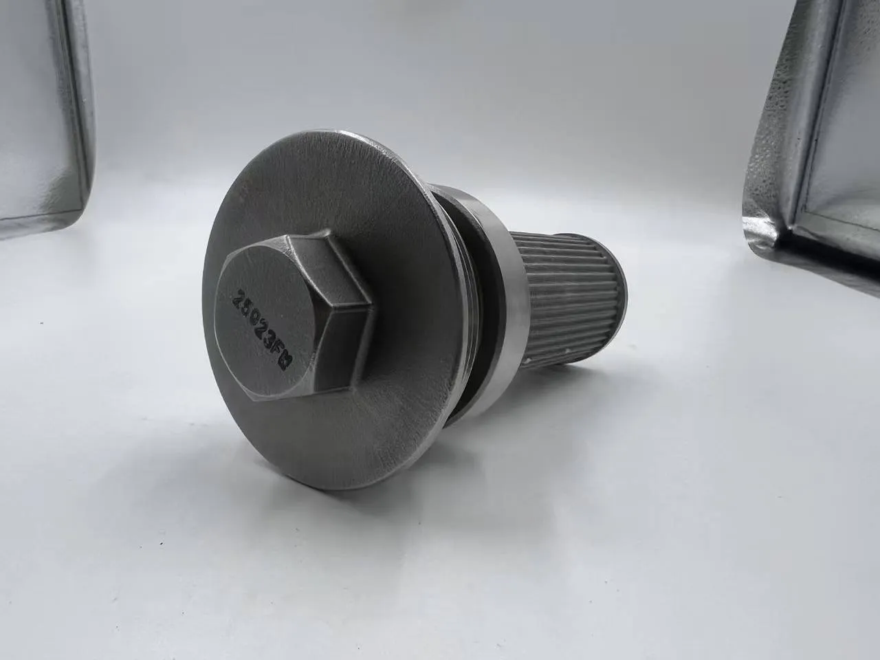 Hello friend 195-04-11150 17M-71-21530 17M-50-49290 is suitable for Komatsu Machinery