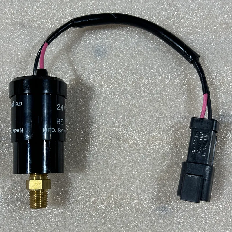 600-815-8860 Original komatsu Indicator Air Cleaner for HD325-7R  WA500-6 HM300-2