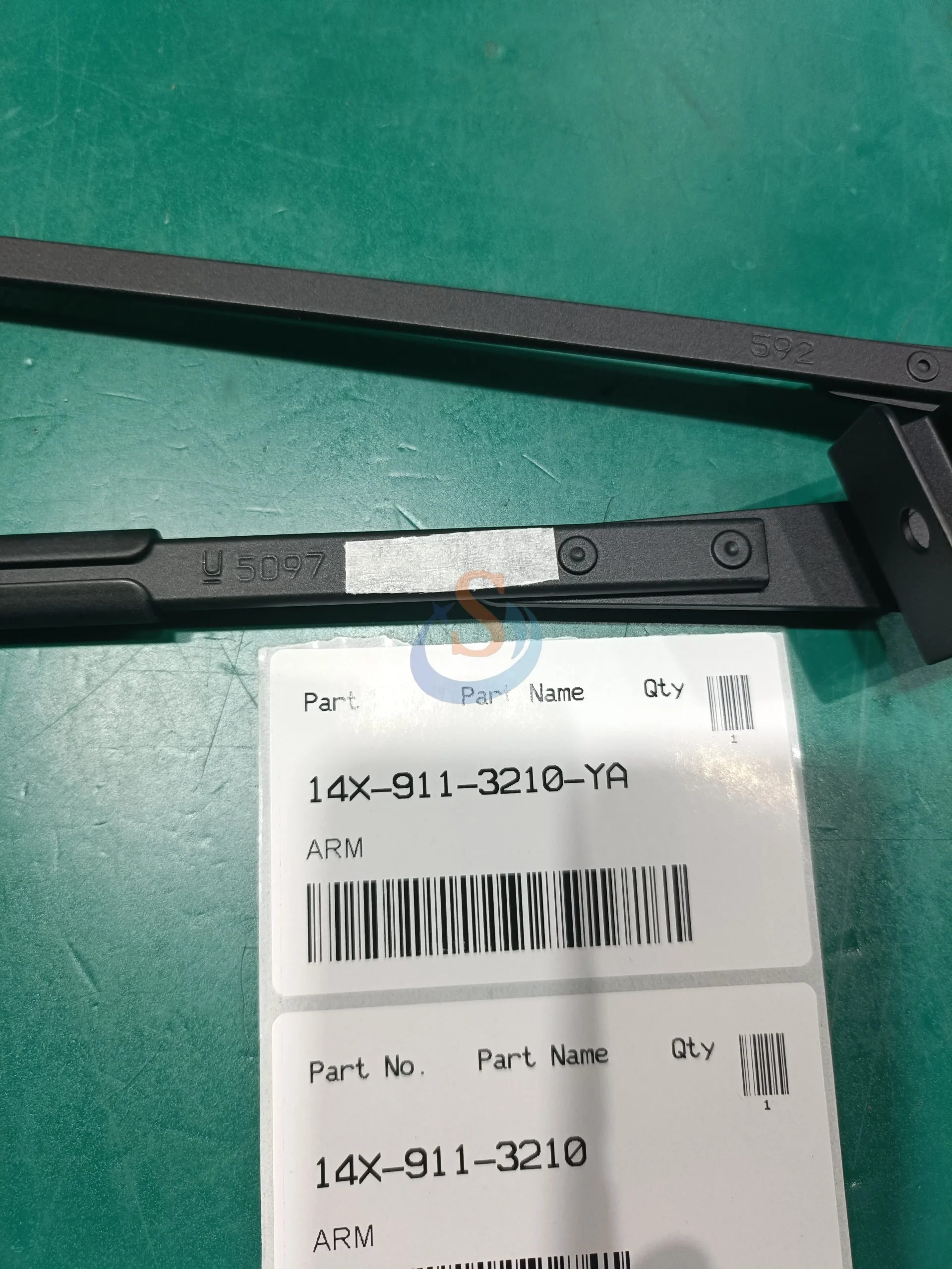 14X-911-3210,ARM,D65PX,D155A,D275A,D375A