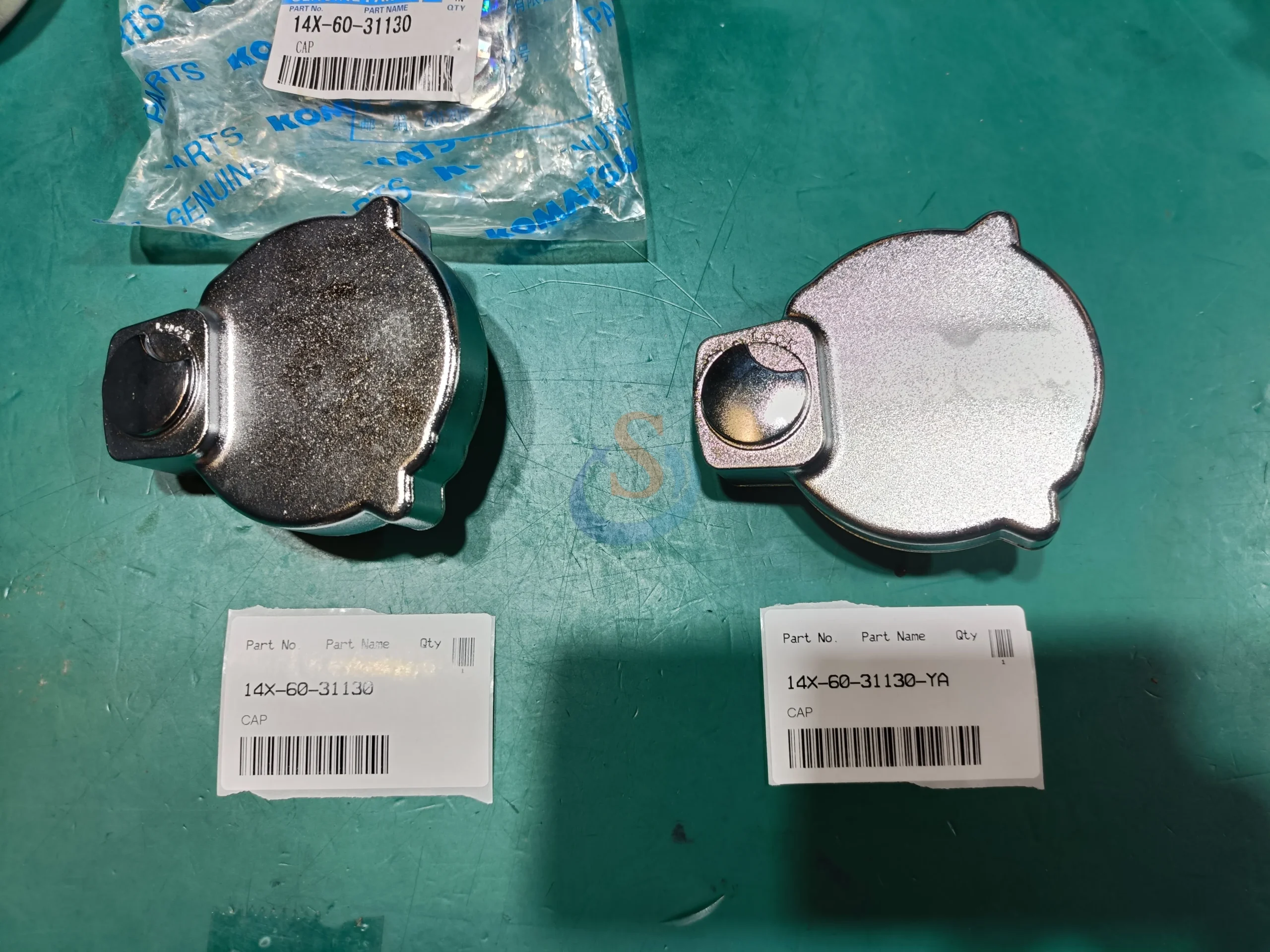 14X-60-31130,CAP,D31EX,D37EX,D65WX,D65PX,PC70