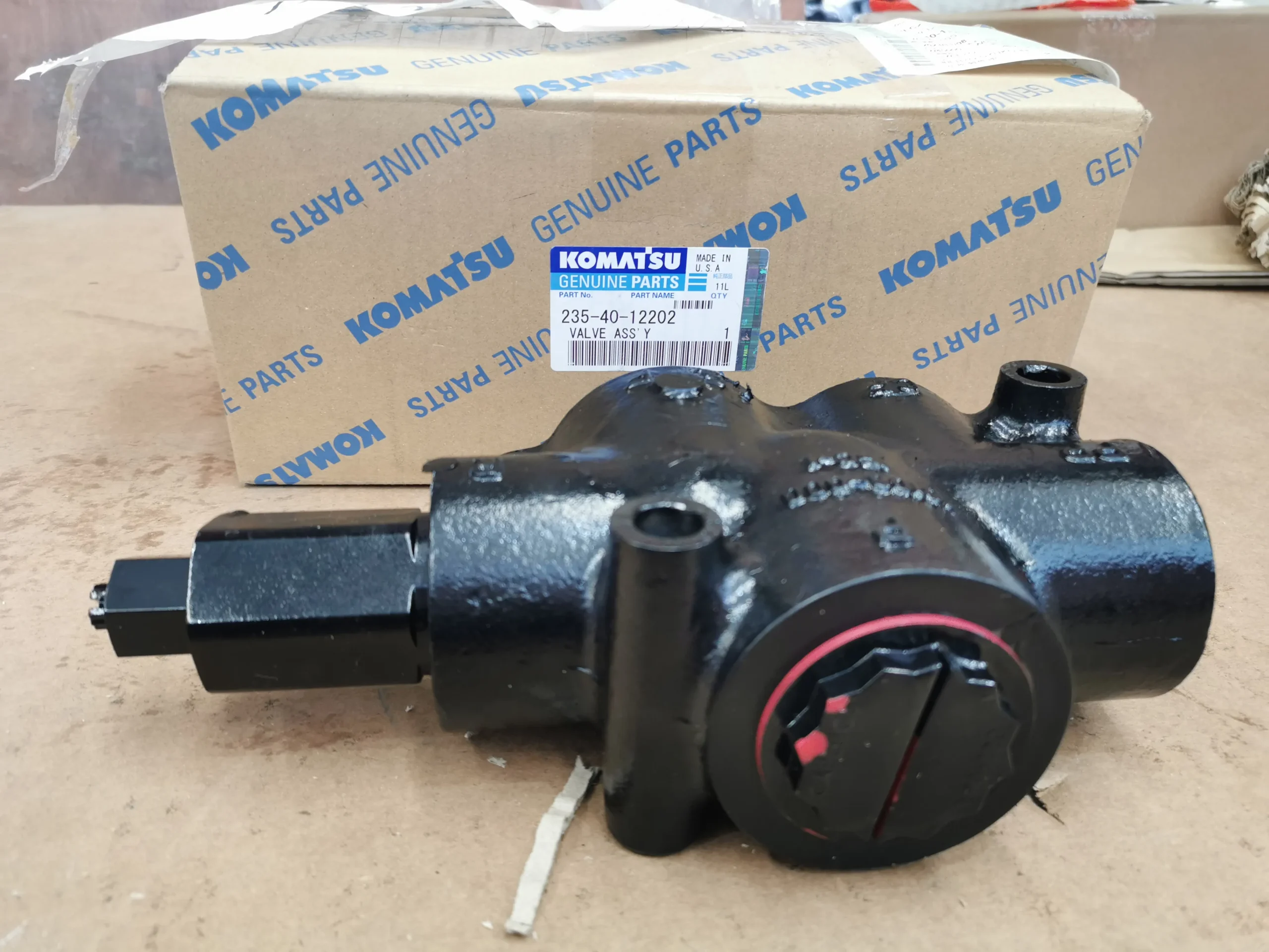 GD825A-2 valve assembly 235-40-12202