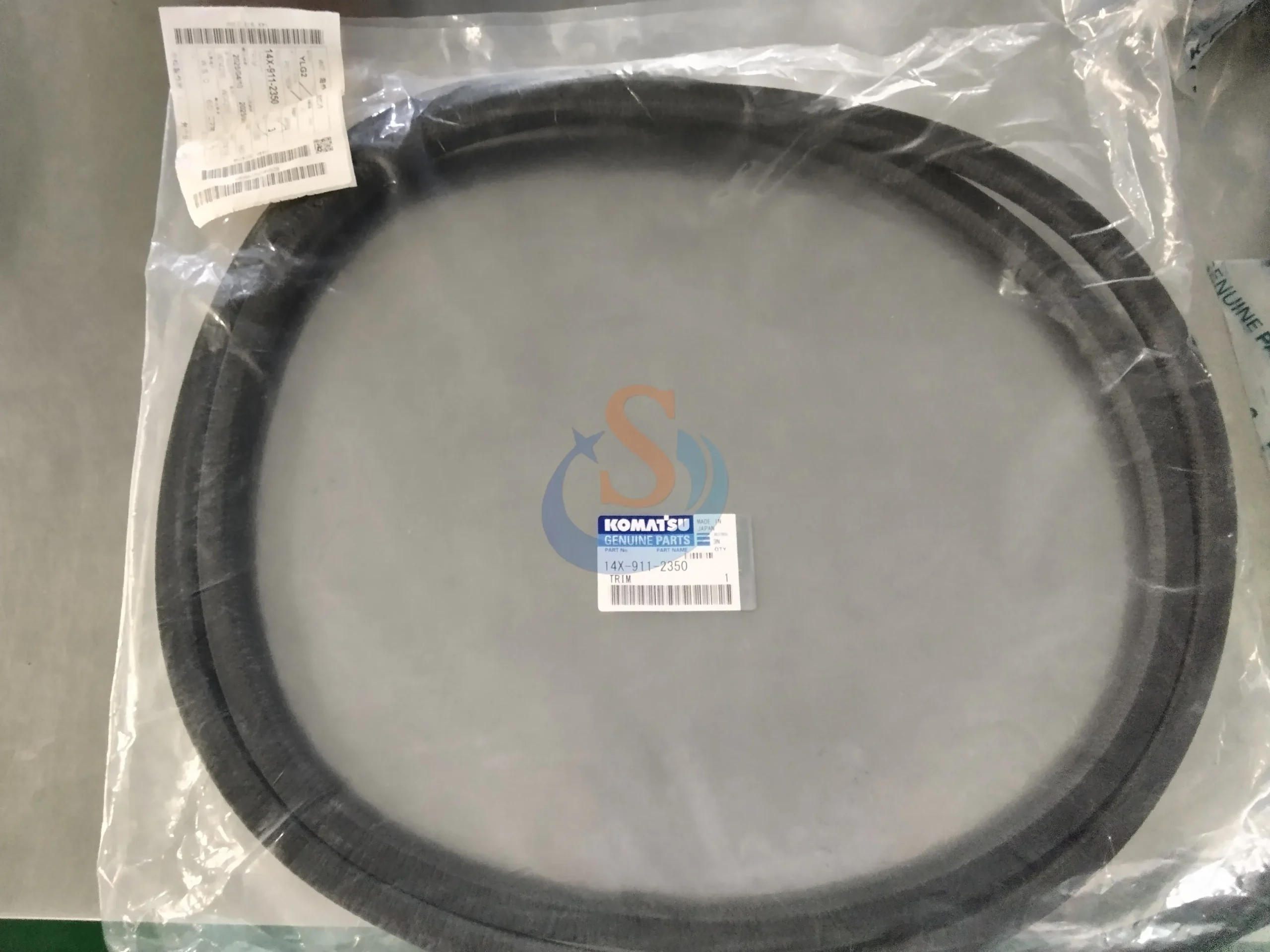 14X-911-2350,TRIM,D68ESS,D65PX,D155A,D375A