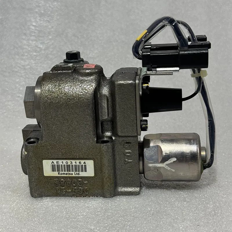 Original komatsu HD785-7 Valve 561-15-75701