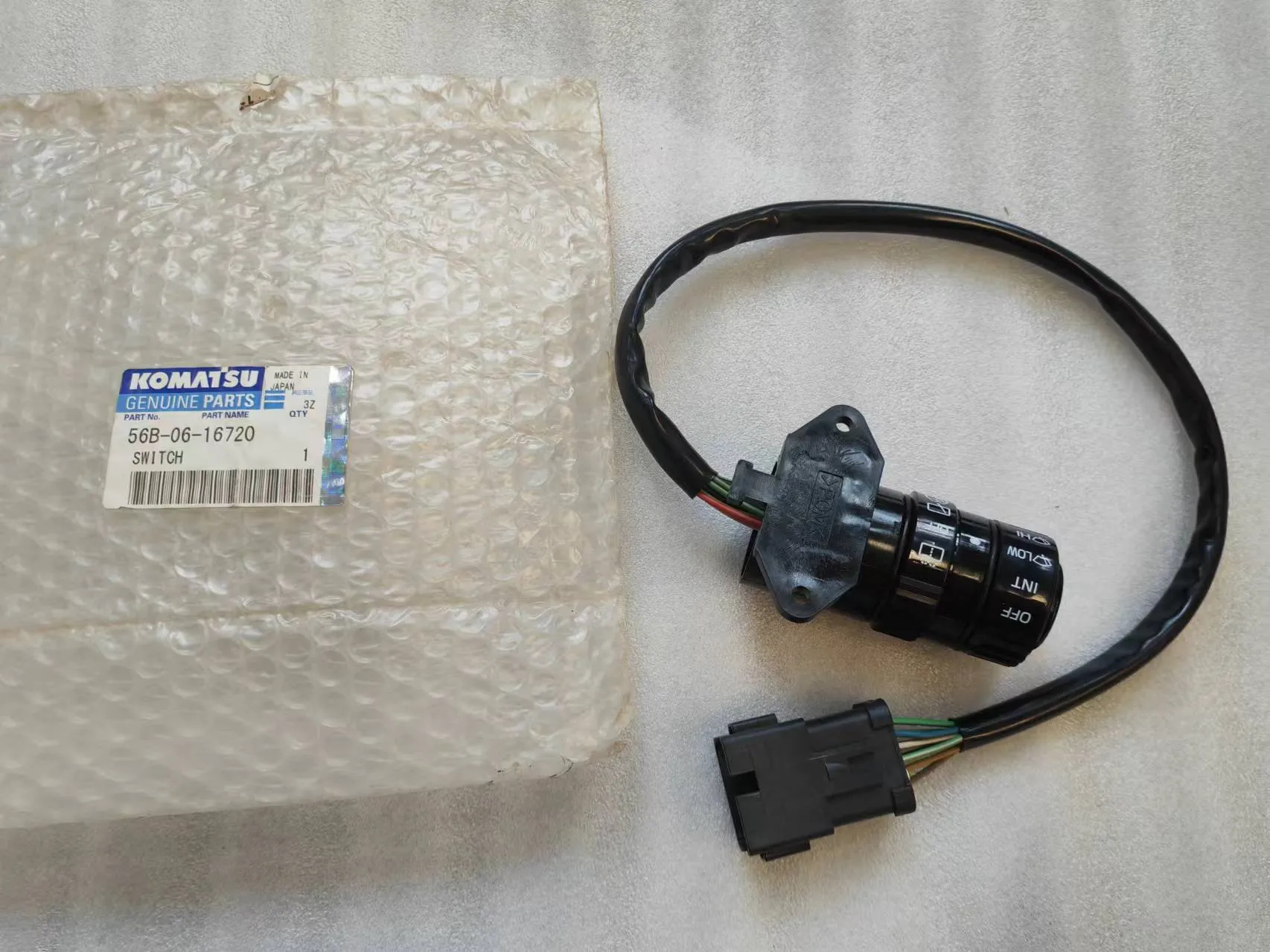 HD465-7 wiper switch 56B-06-16720