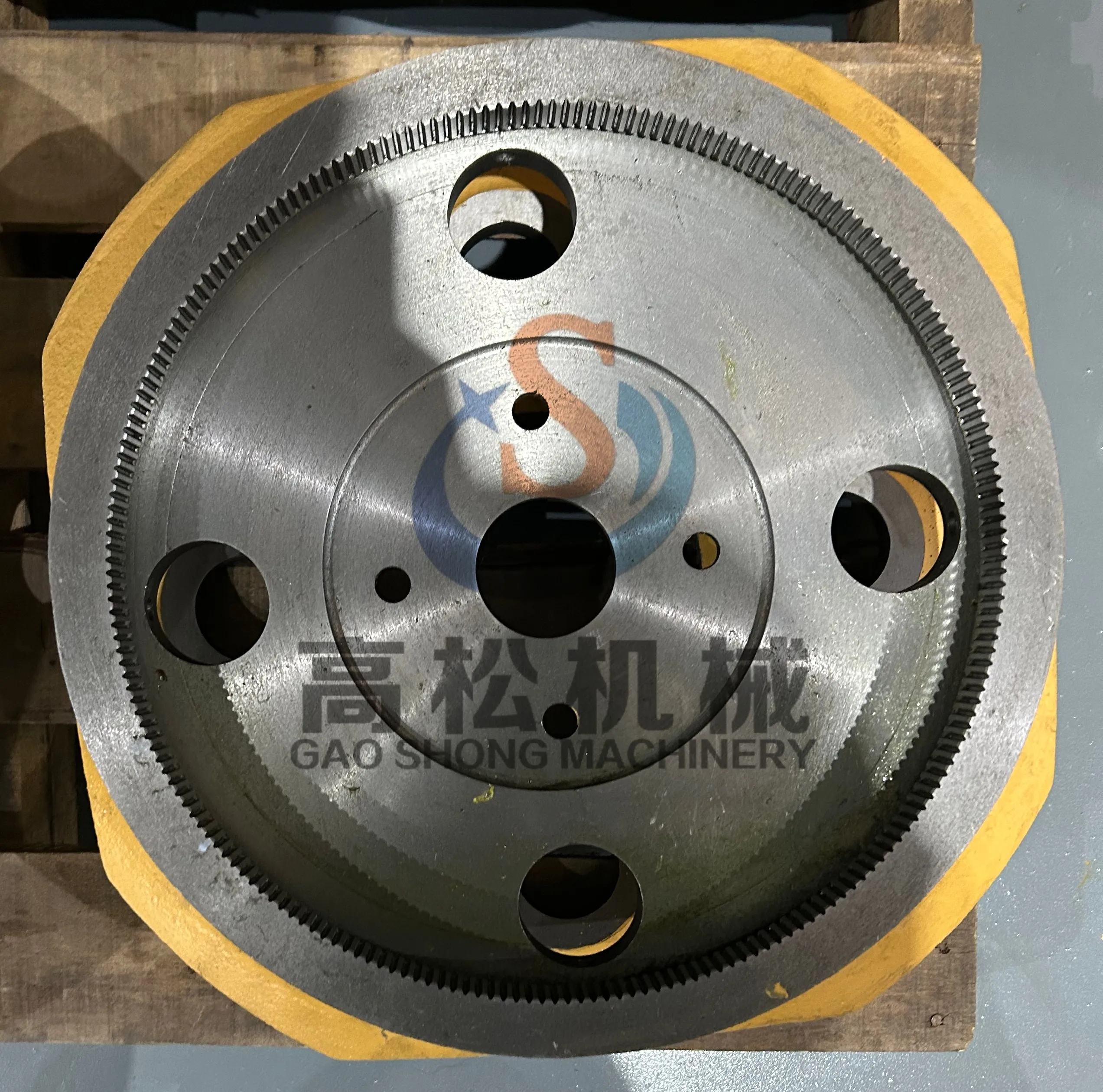 komatsu-parts-208-27-61170 CARRIER BR200S-1 BR500JG-1 PC400LC-6Z PC400LC-6   PC400-7   PC450-6  PC450LC-6   PC450-6Z   PC750SE-6  PC800-6  PC1800-6  PC2000-8  FINAL DRIVE (FOR CRUSHER)  FINAL DRIVE ASS’Y (FOR SERVICE PARTS)  SWING MACHINERY (2ND CARRIER AND PINION)