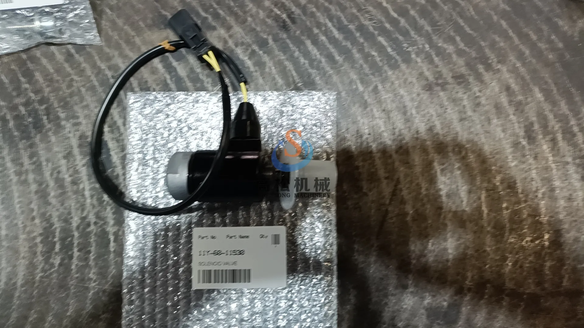 11Y-60-11530 komatsu SOLENOID VALVE