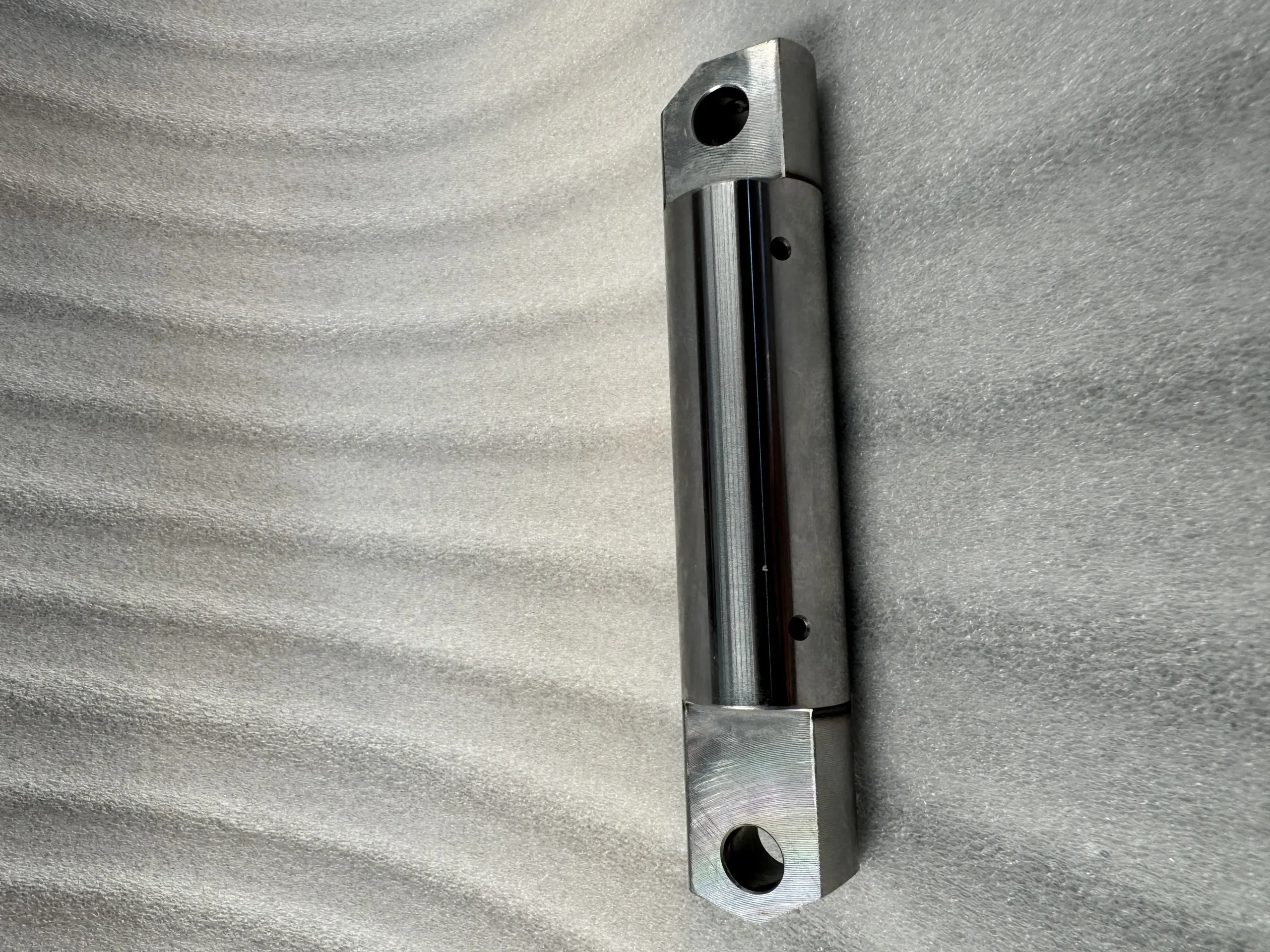 6D170-2 rocker arm shaft 6162-43-5300