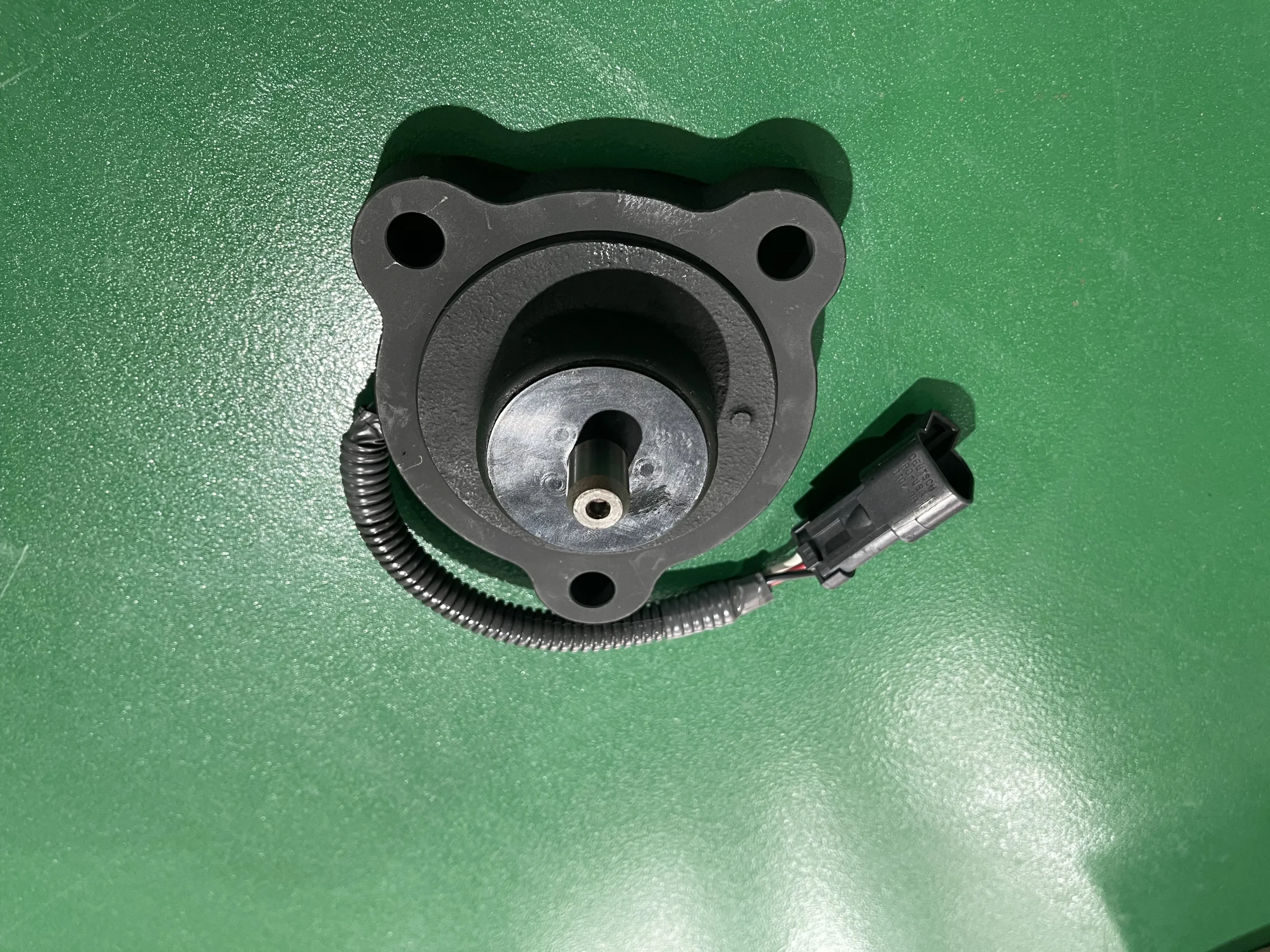 Water Pump Assembly 6219-61-1100 6219-61-1101 6219-61-1102 for Komatsu Engine SA12V140 SAA12V140E SDA12V140 Dump Truck HD785-7