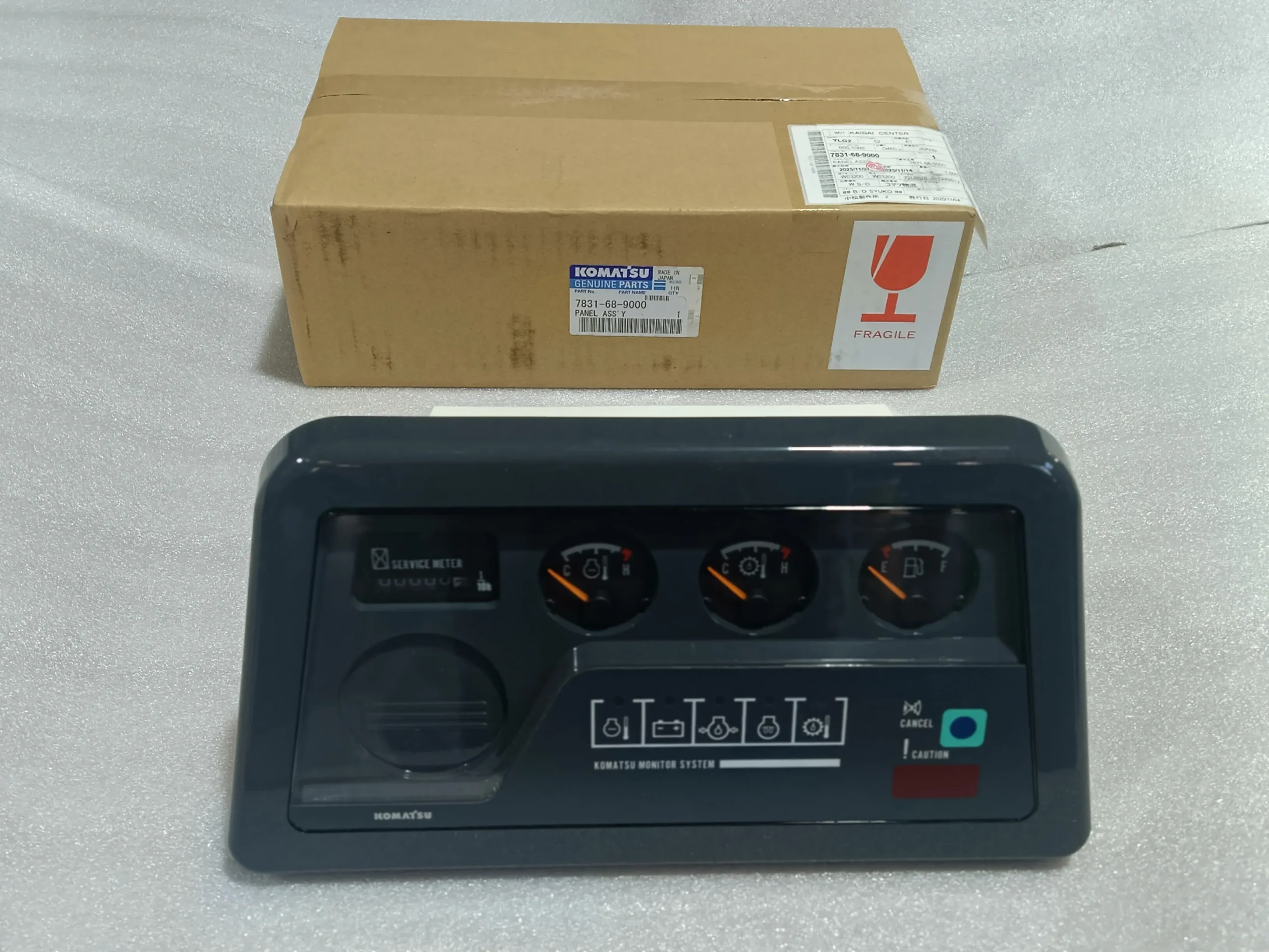 7831-68-9000 PANEL ASS’Y