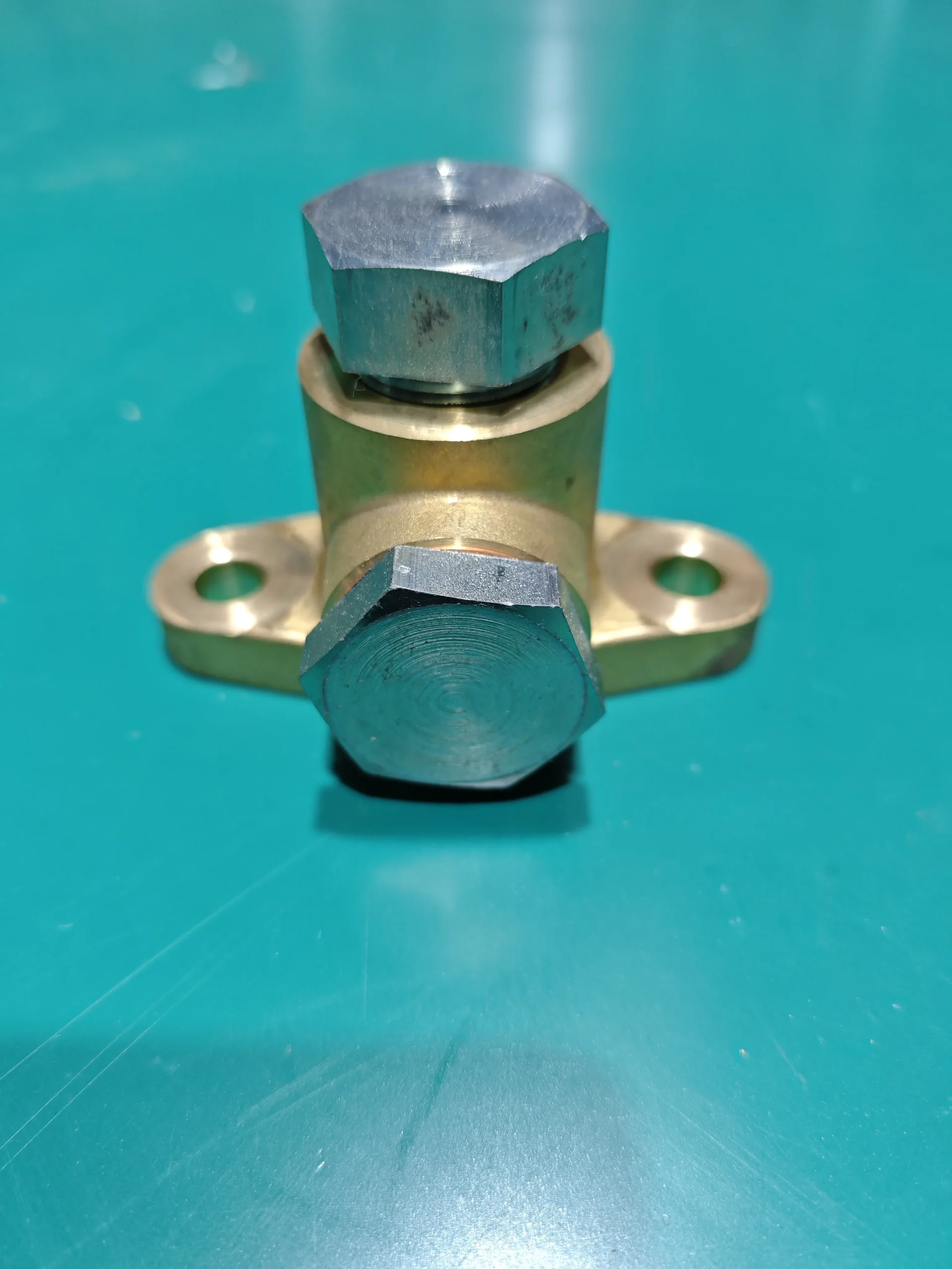 6693-22-5600 VALVE ASS’Y,OIL PAN DRAIN (Komatsu)