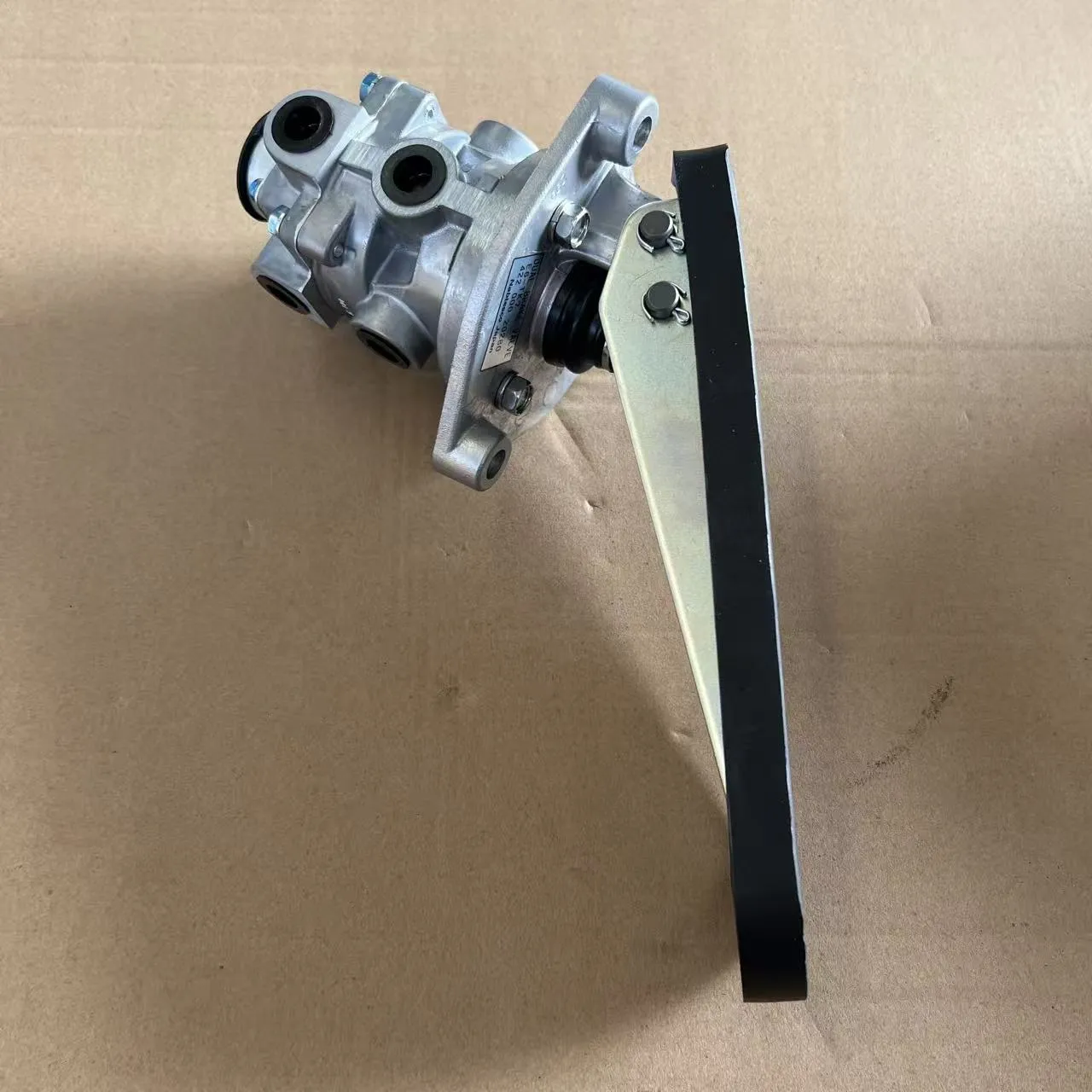 Komatsu Dump Truck Original HD785-5 Brake Valve 566-35-44110