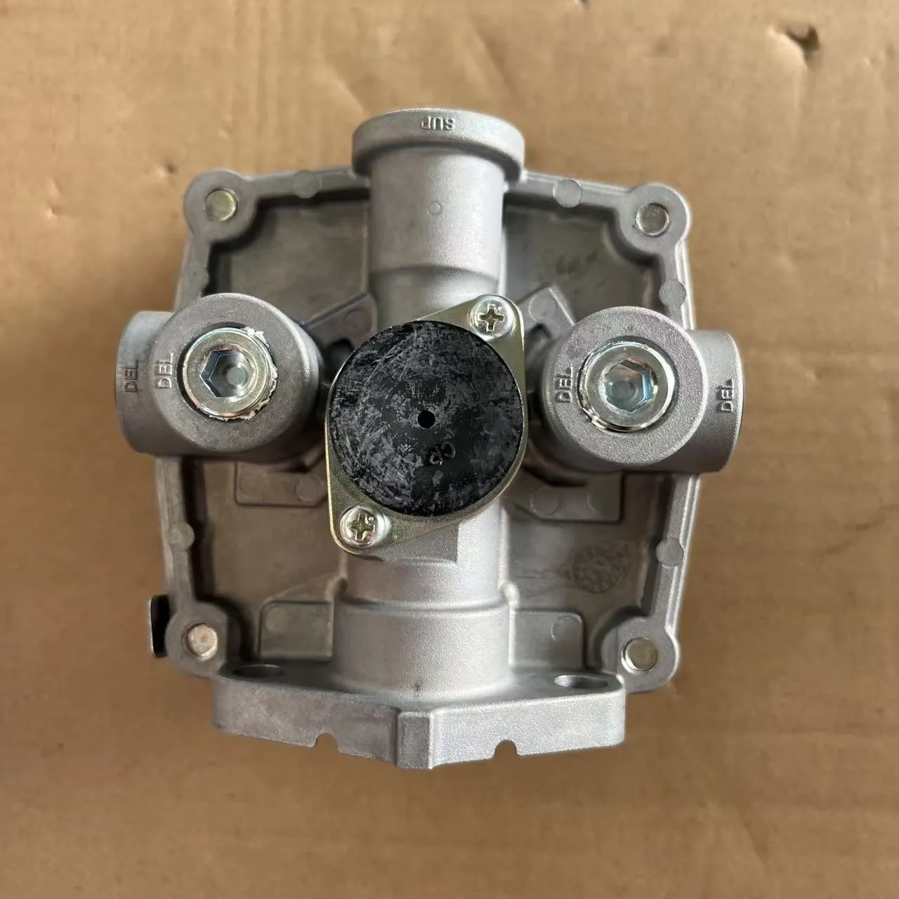 Komatsu (565-44-11200) VALVE ASS’Y, PARKING… — Pricing.Parts