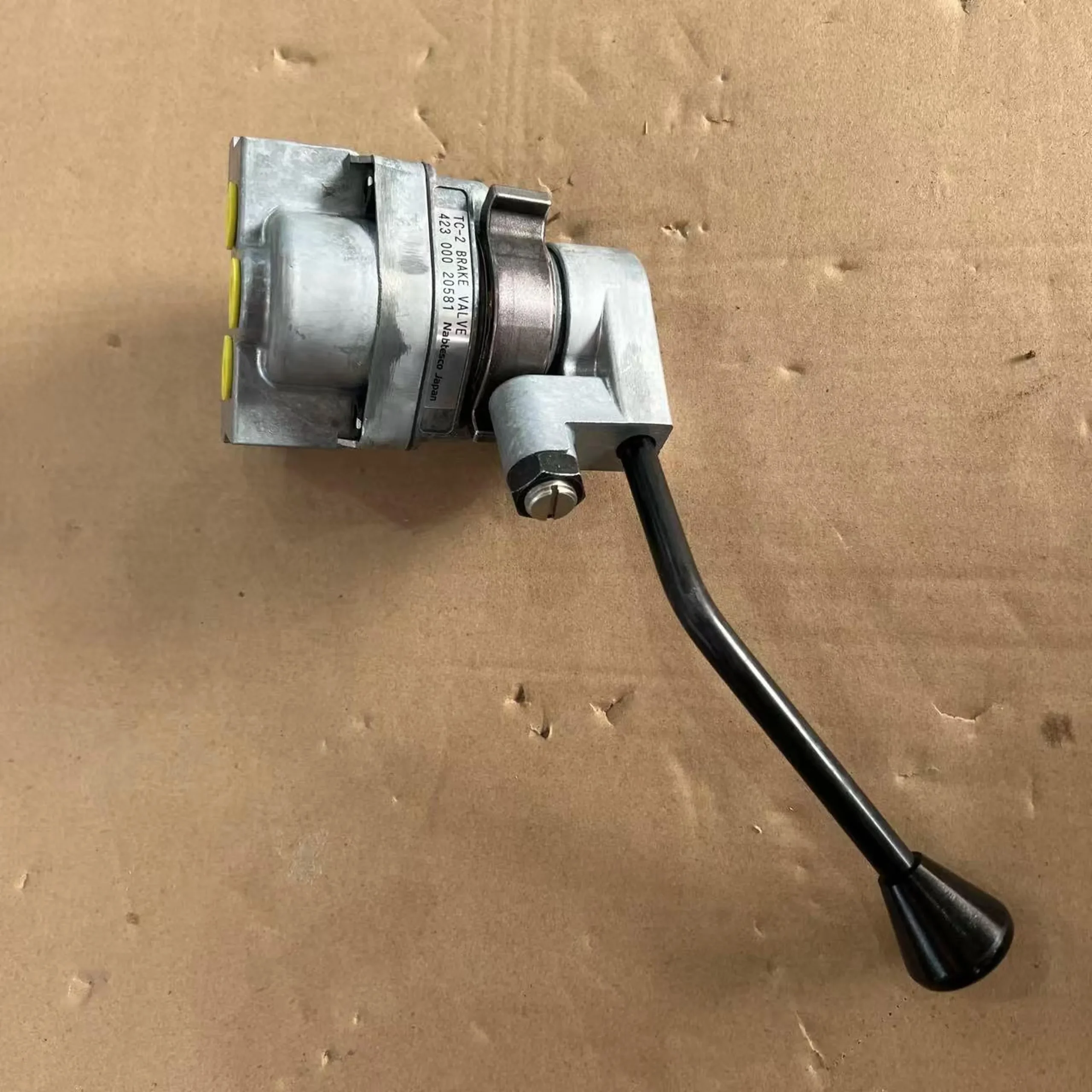 Brand New and Original RETARDER VALVE ASS’Y 561-35-62203 Valve Assembly for komatsu HD605-5 HD465-5 HD405-6 Dump Trucks