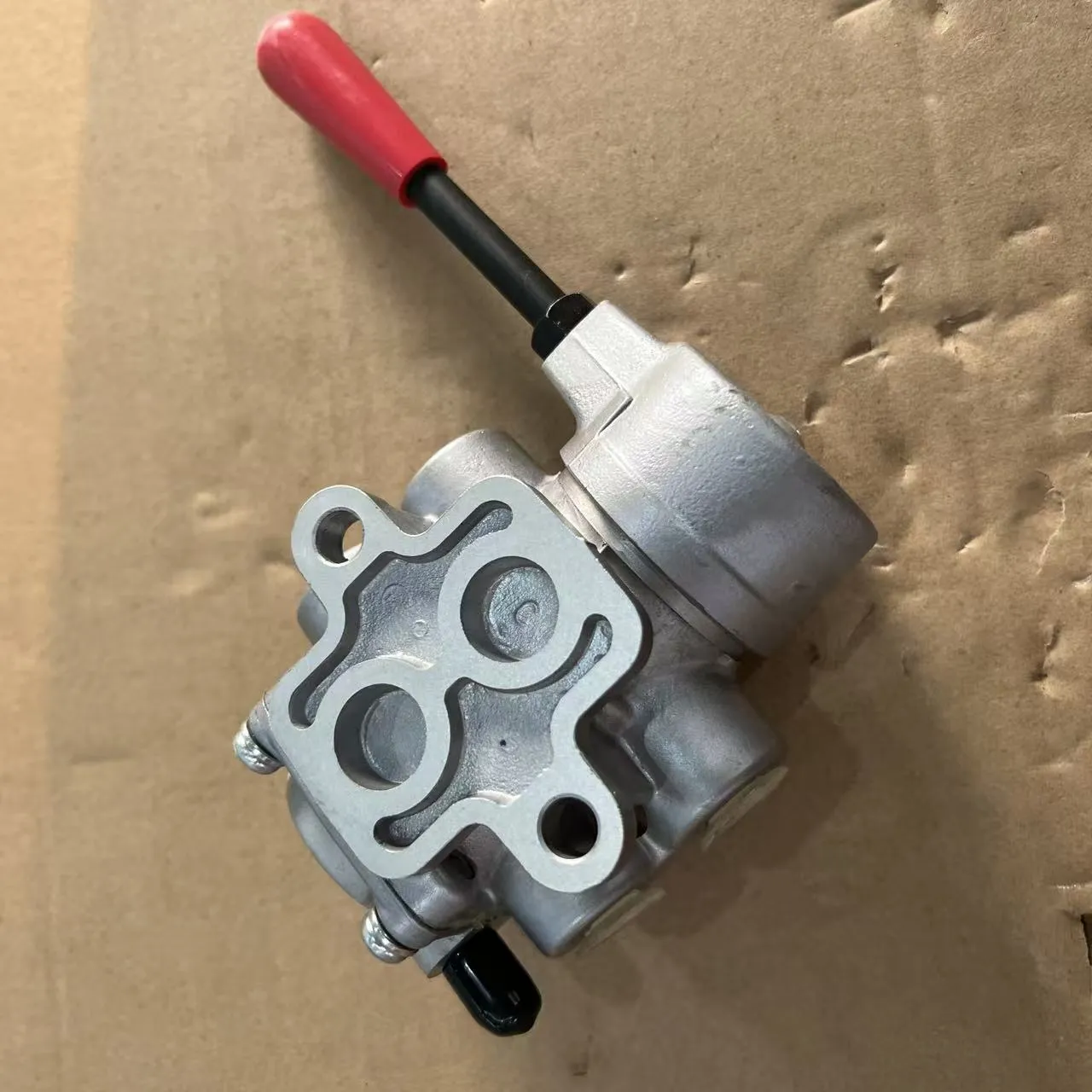 VALVE ASS’Y 561-87-66102 – KOMATSU