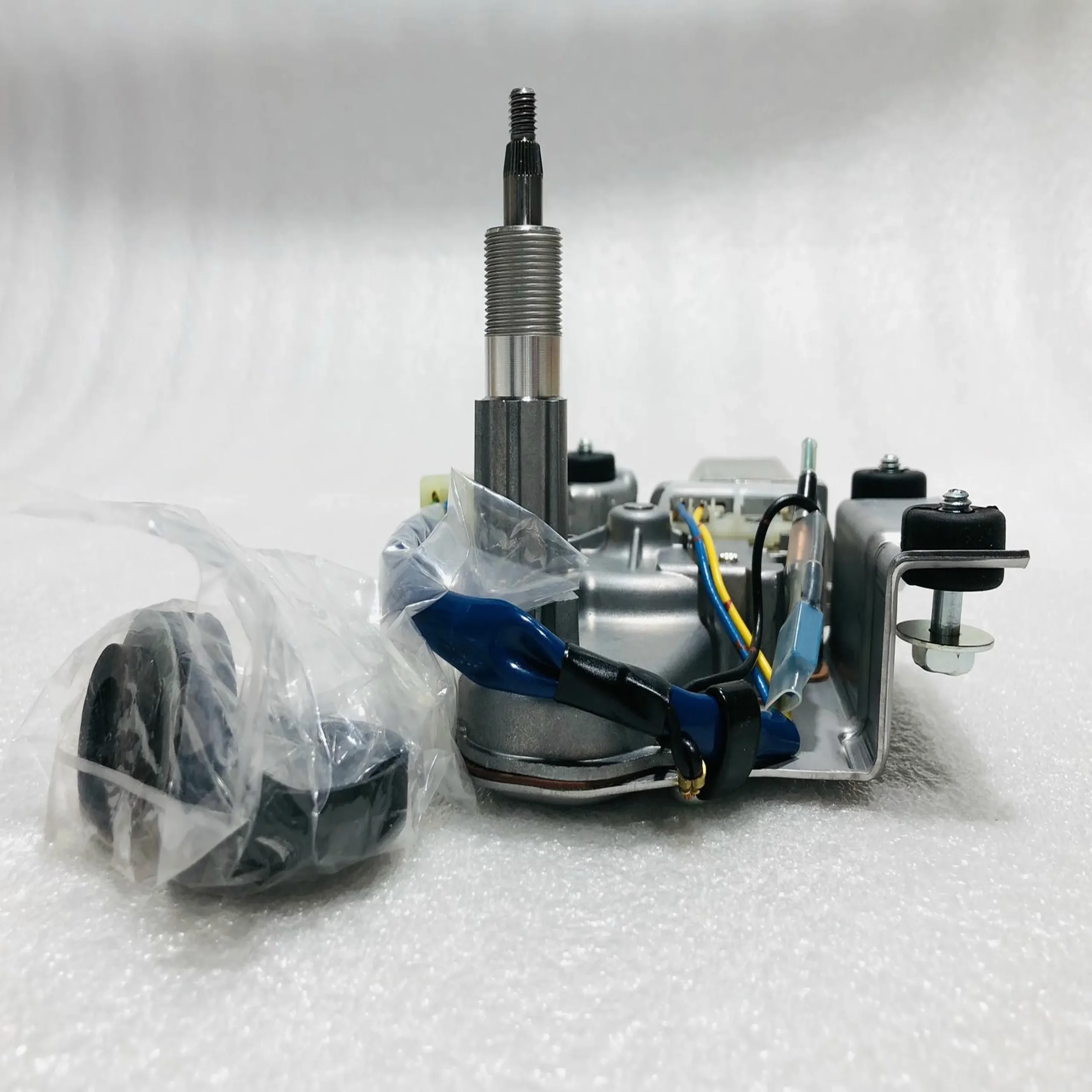 WIPER MOTOR,R.H. 42C-56-11391 – KOMATSU