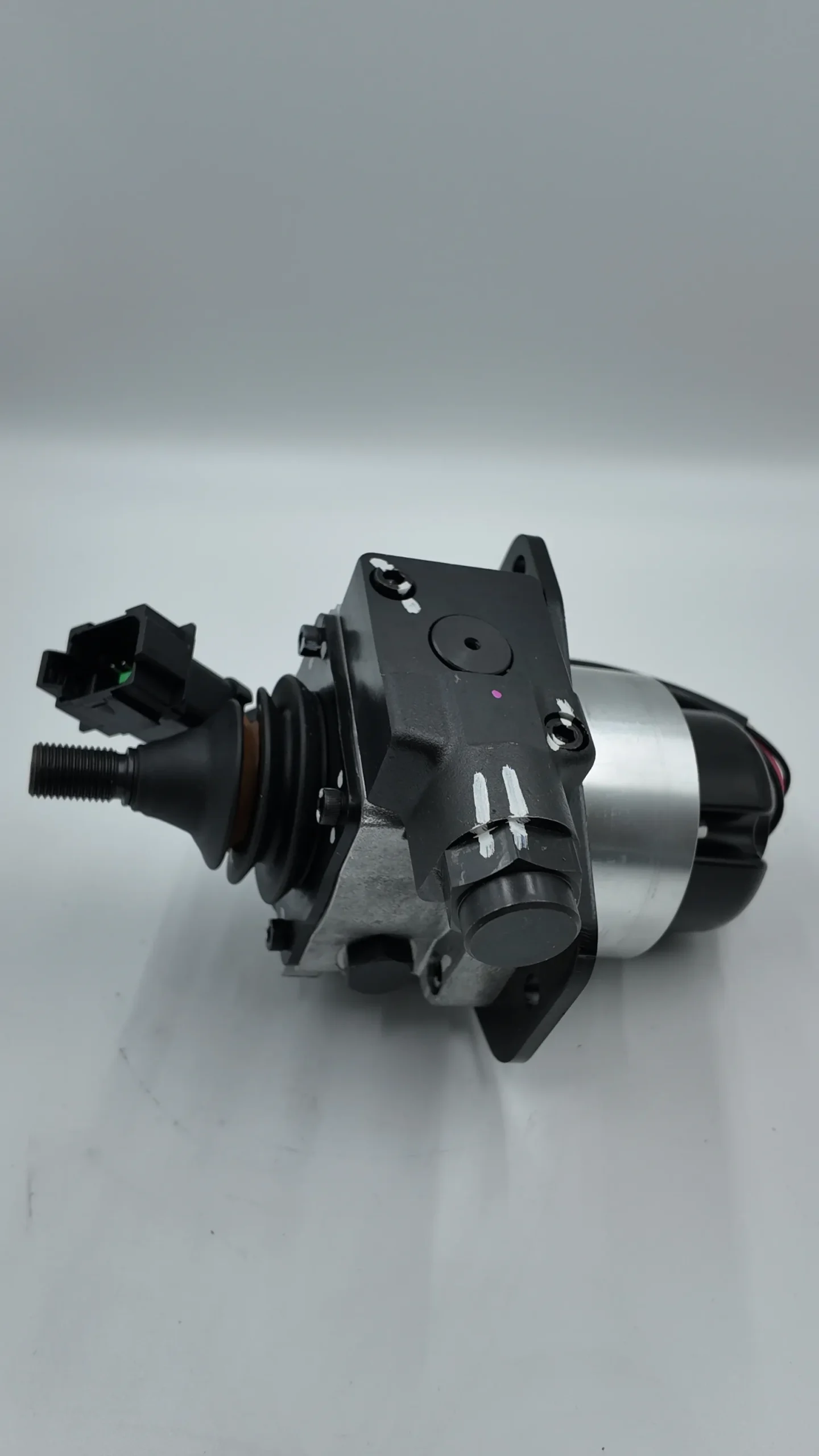 702-16-02290，702-16-02210，702-16-02212 LEVER ASS’Y  Komatsu Original Factory