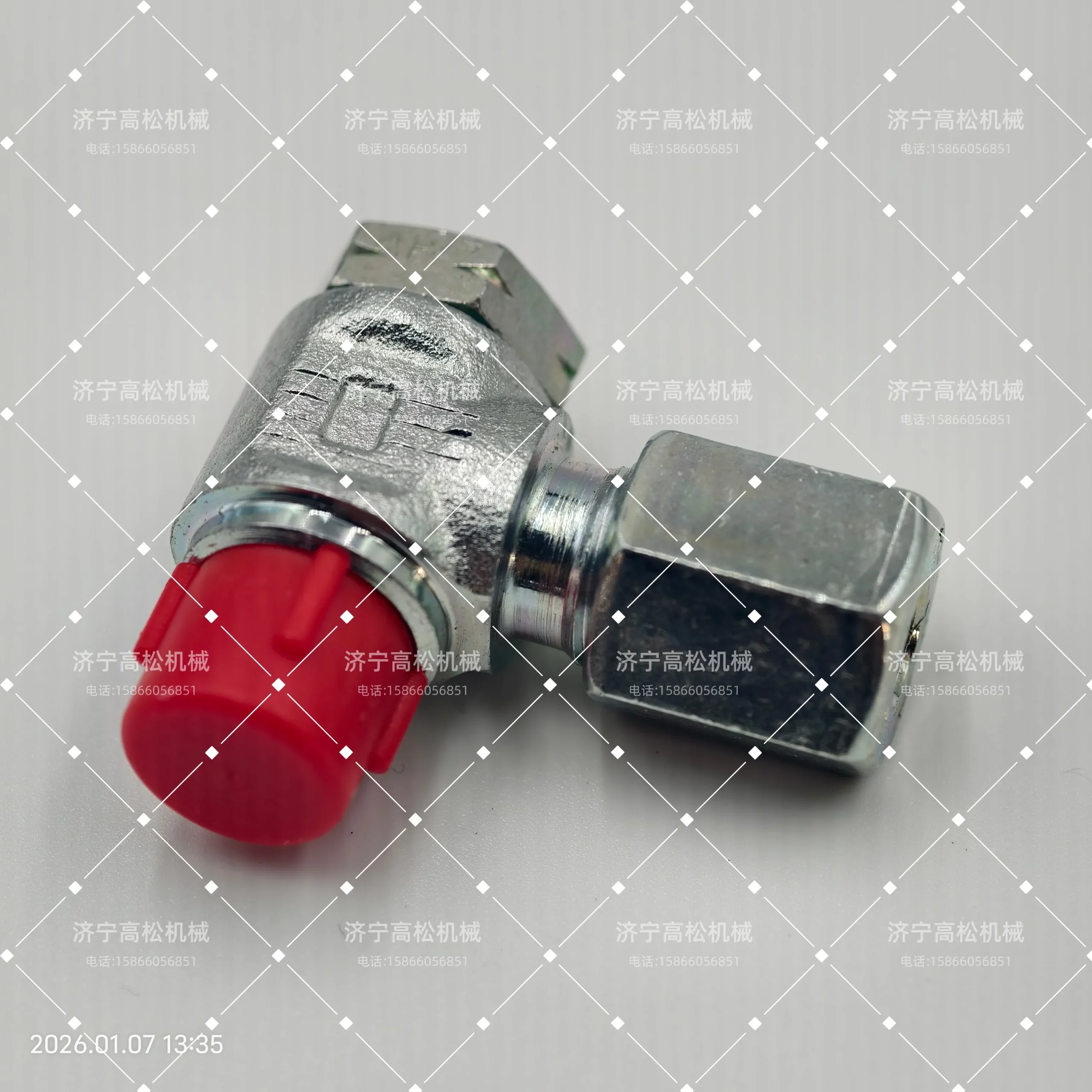 569-95-63520 – Connector fits KOMATSU