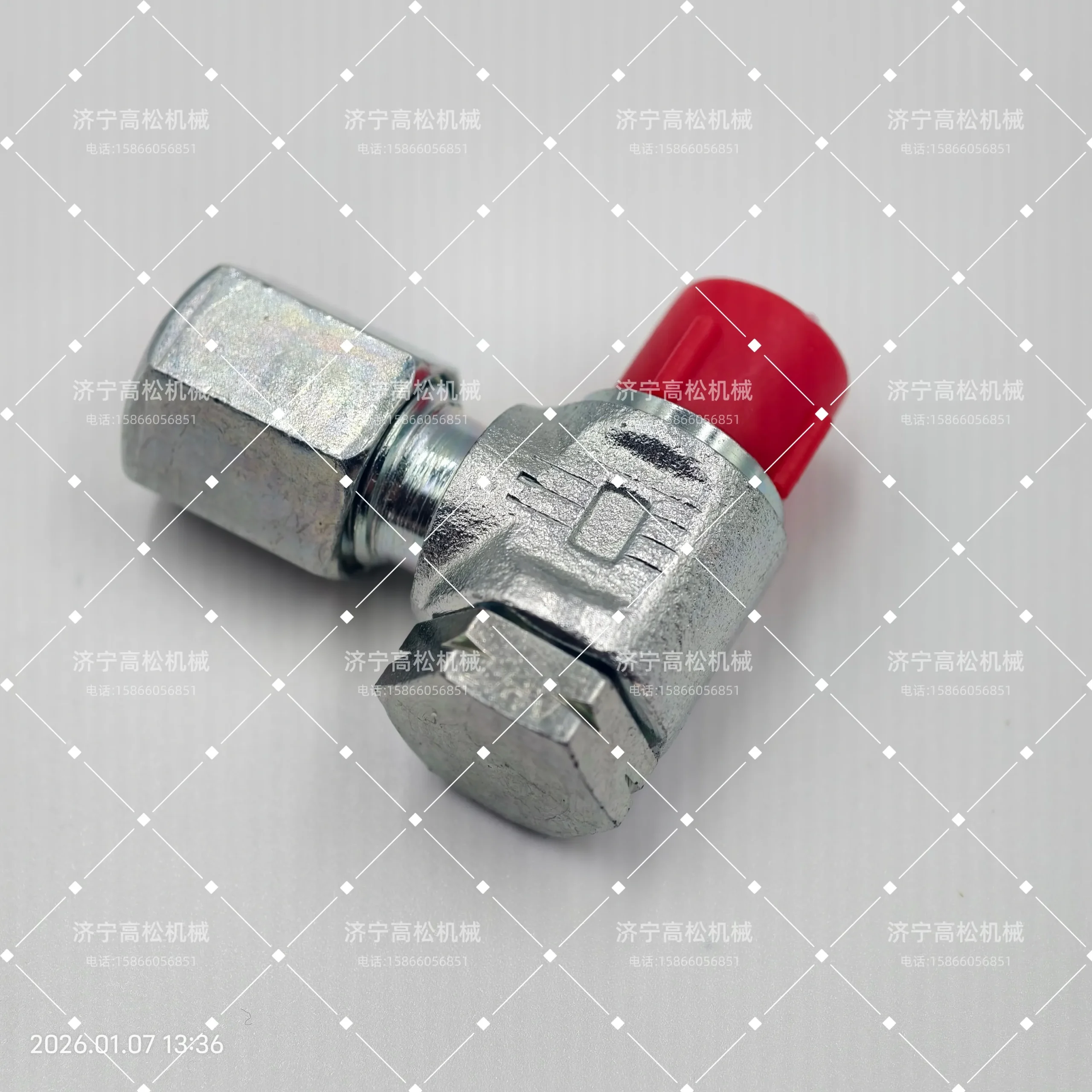 569-95-63520 – Connector fits KOMATSU