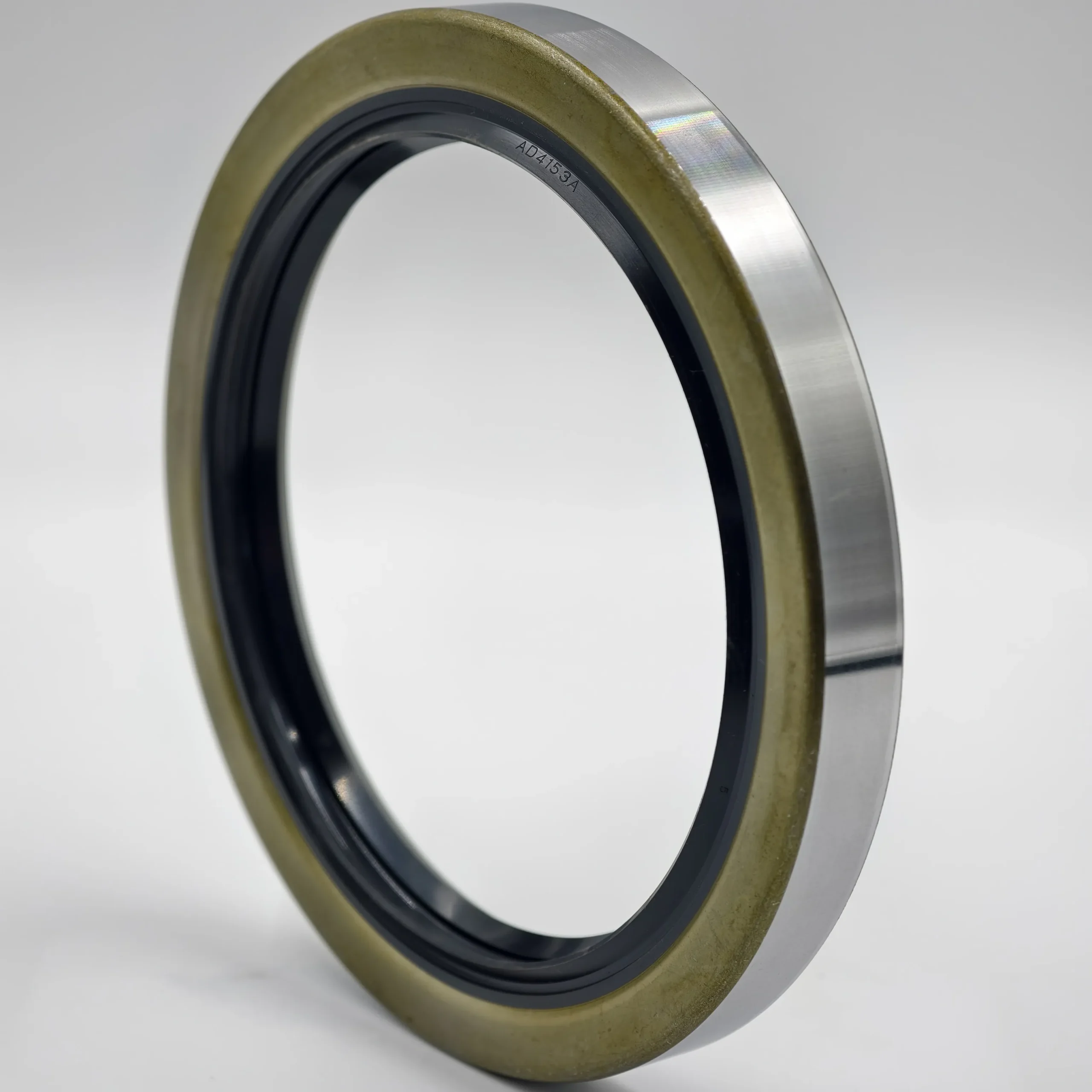 Komatsu 425-20-15740 SEAL, OIL