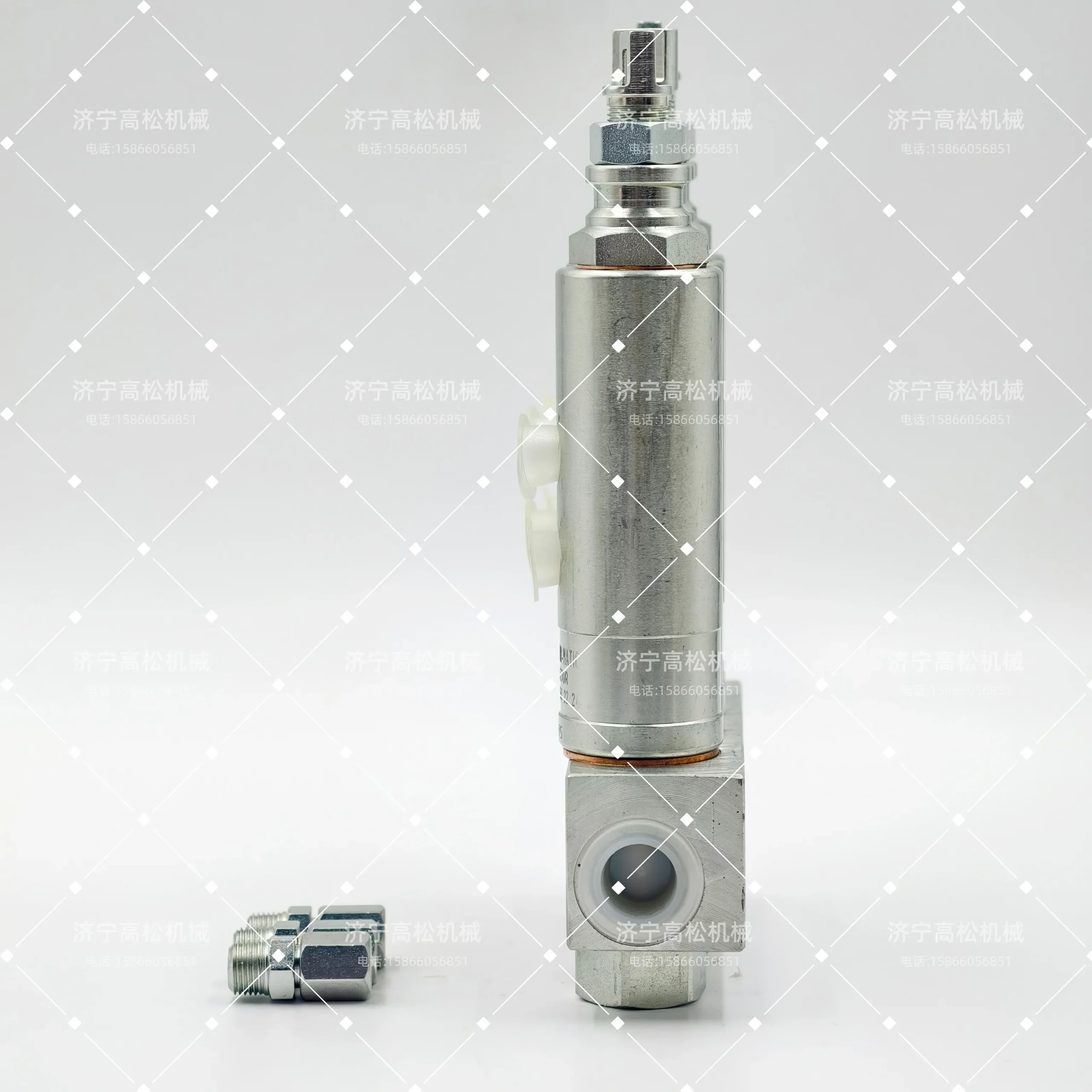 HD785 fuel injector 5819-961-9520