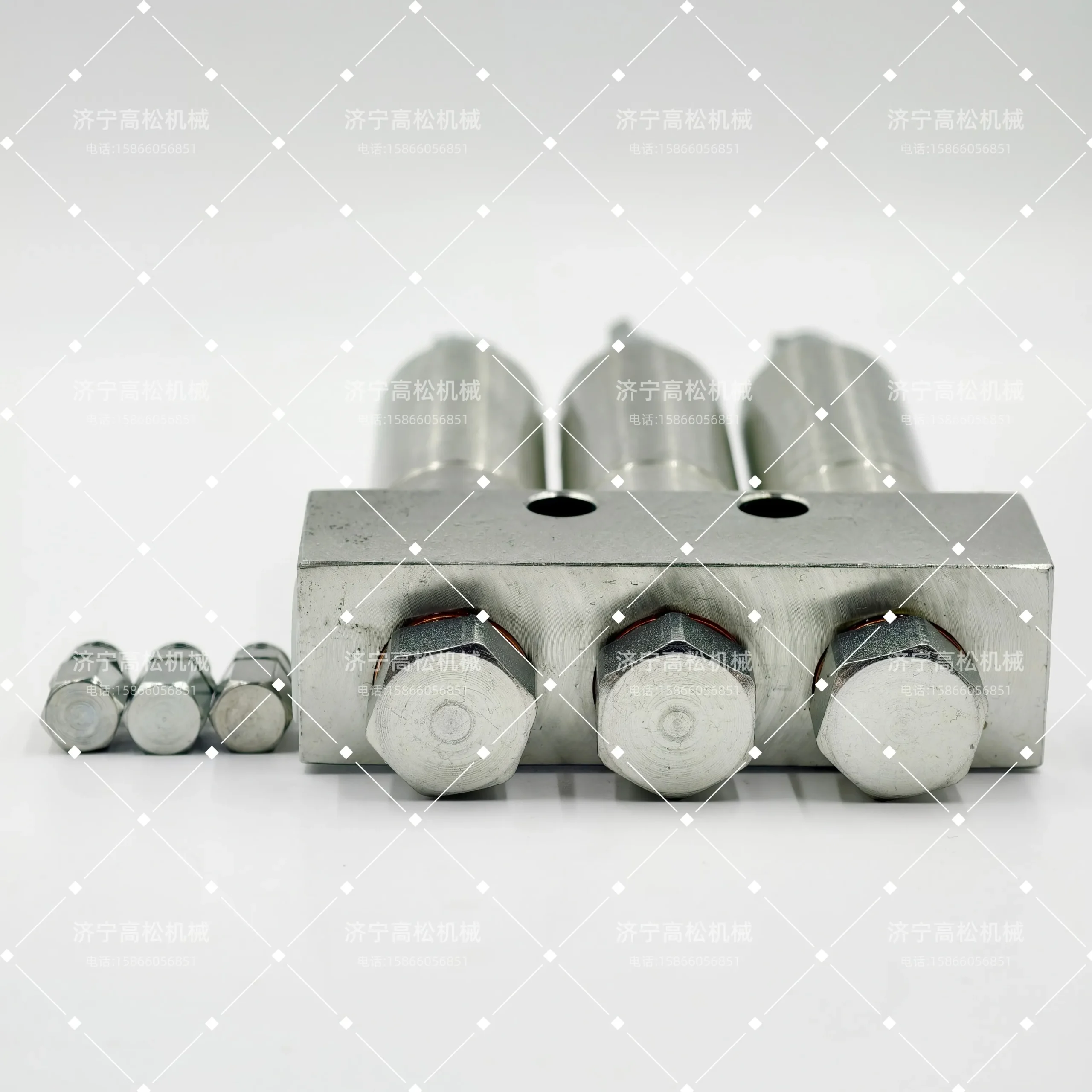 HD785 fuel injector 5819-961-9520