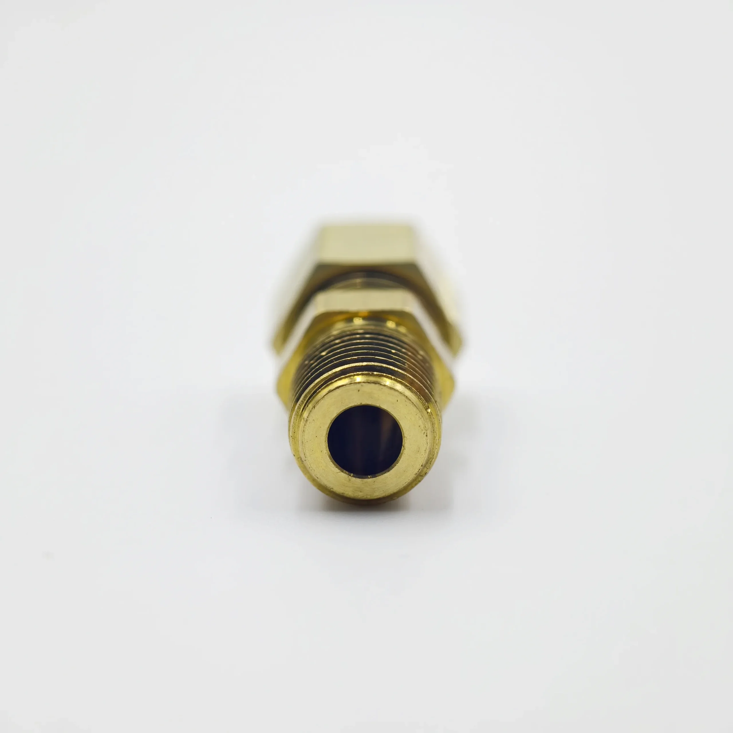 21N-68-32320 Komatsu Connector