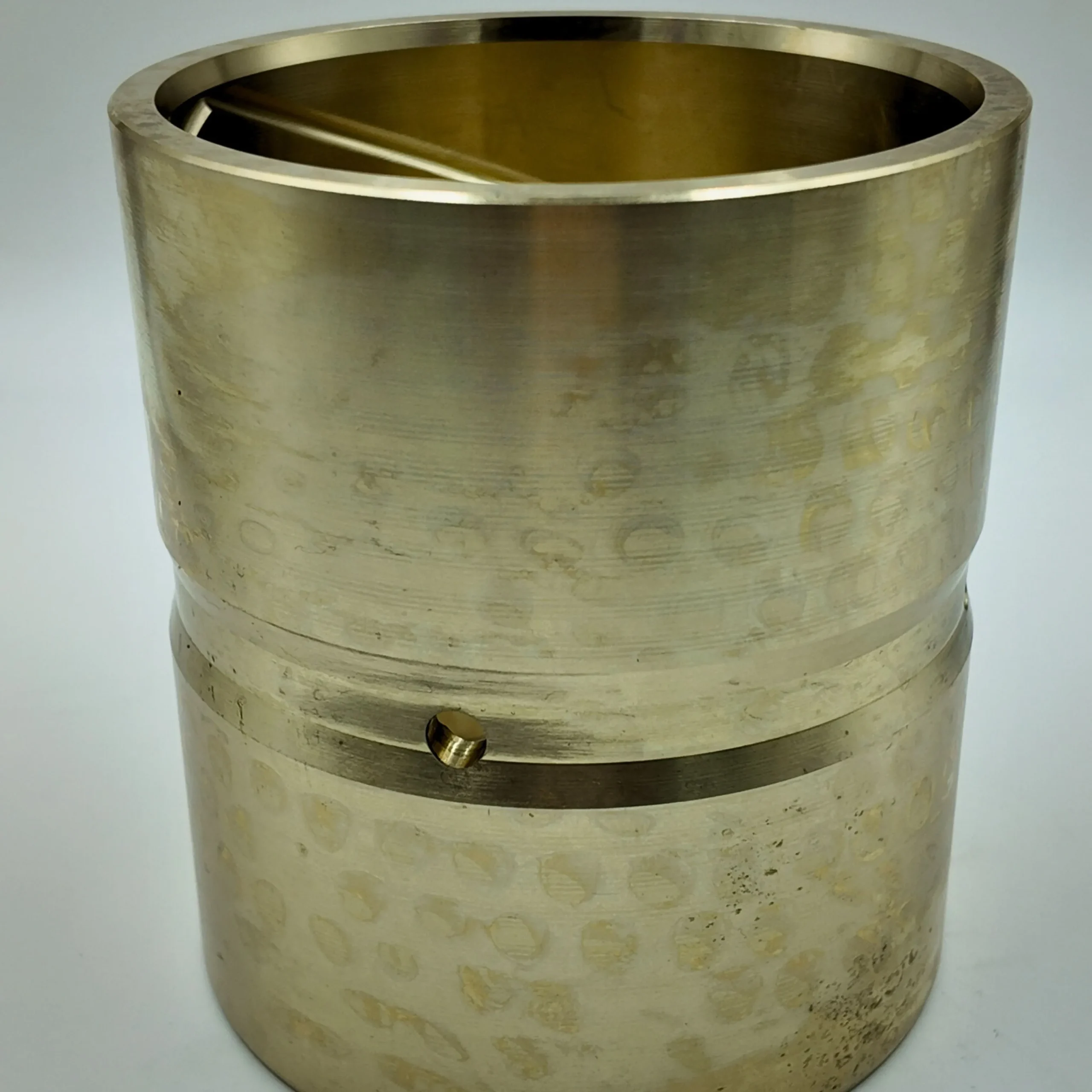 207-70-61610• BUSHING Komatsu Original Factory