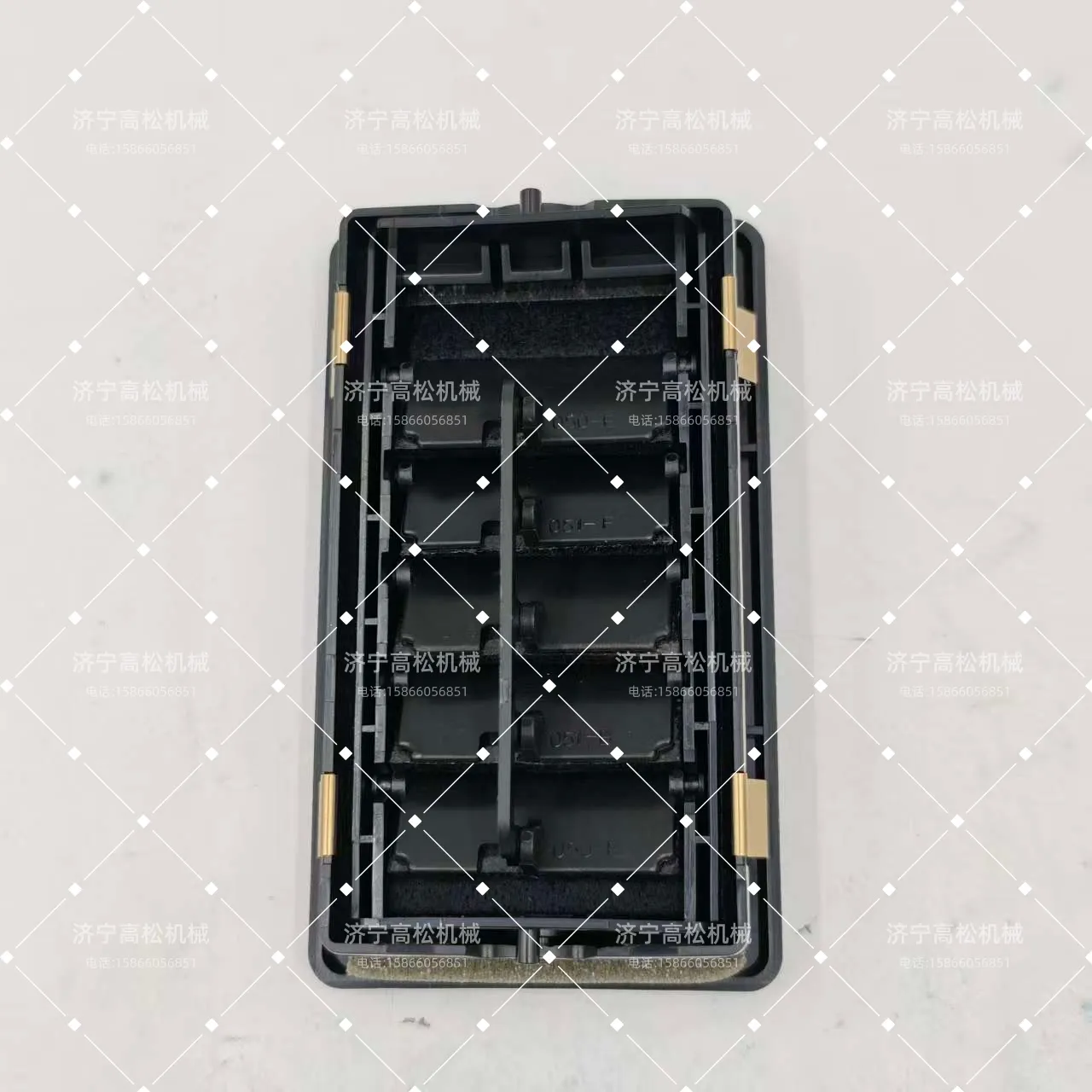 Komatsu 17A-54-18270 Inside cover for D155AX-5 Bulldozer