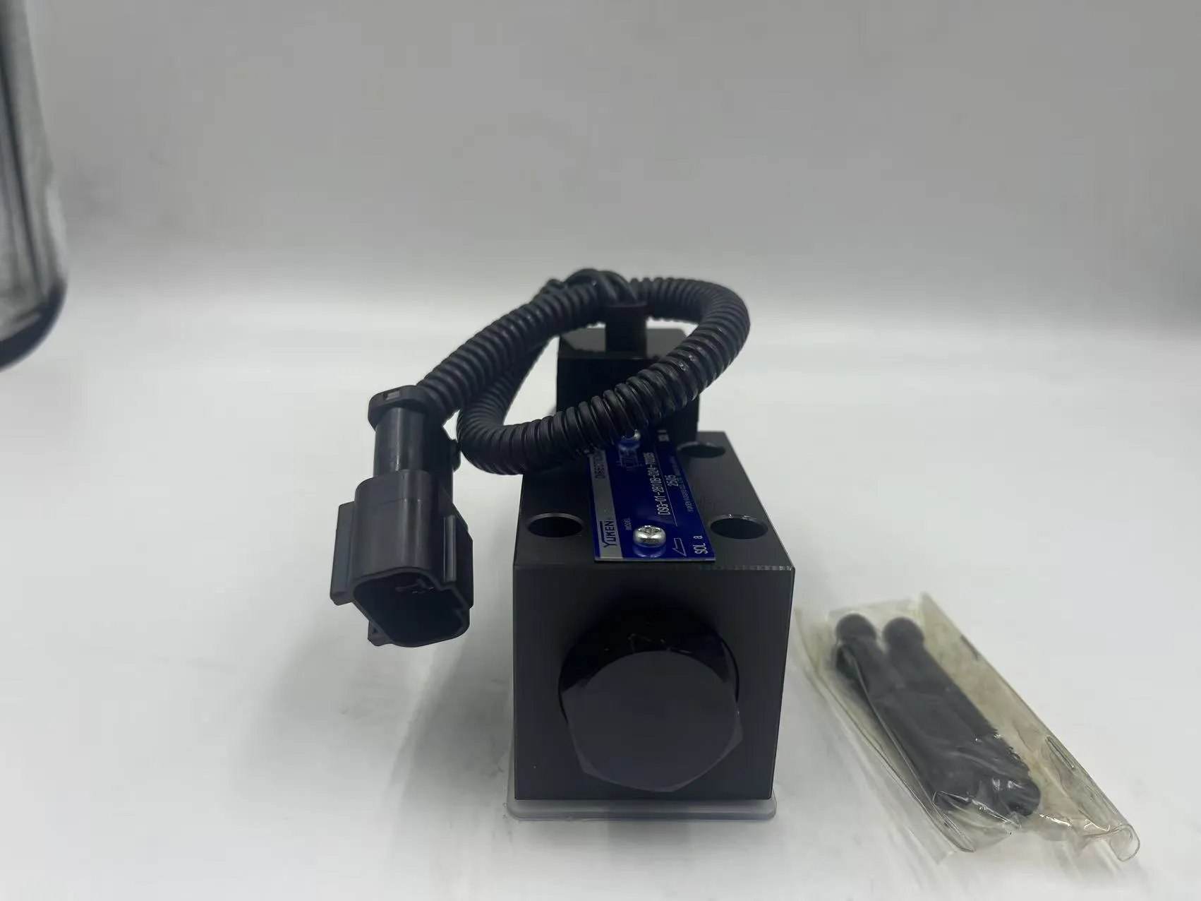 23W-60-28230Valve assembly