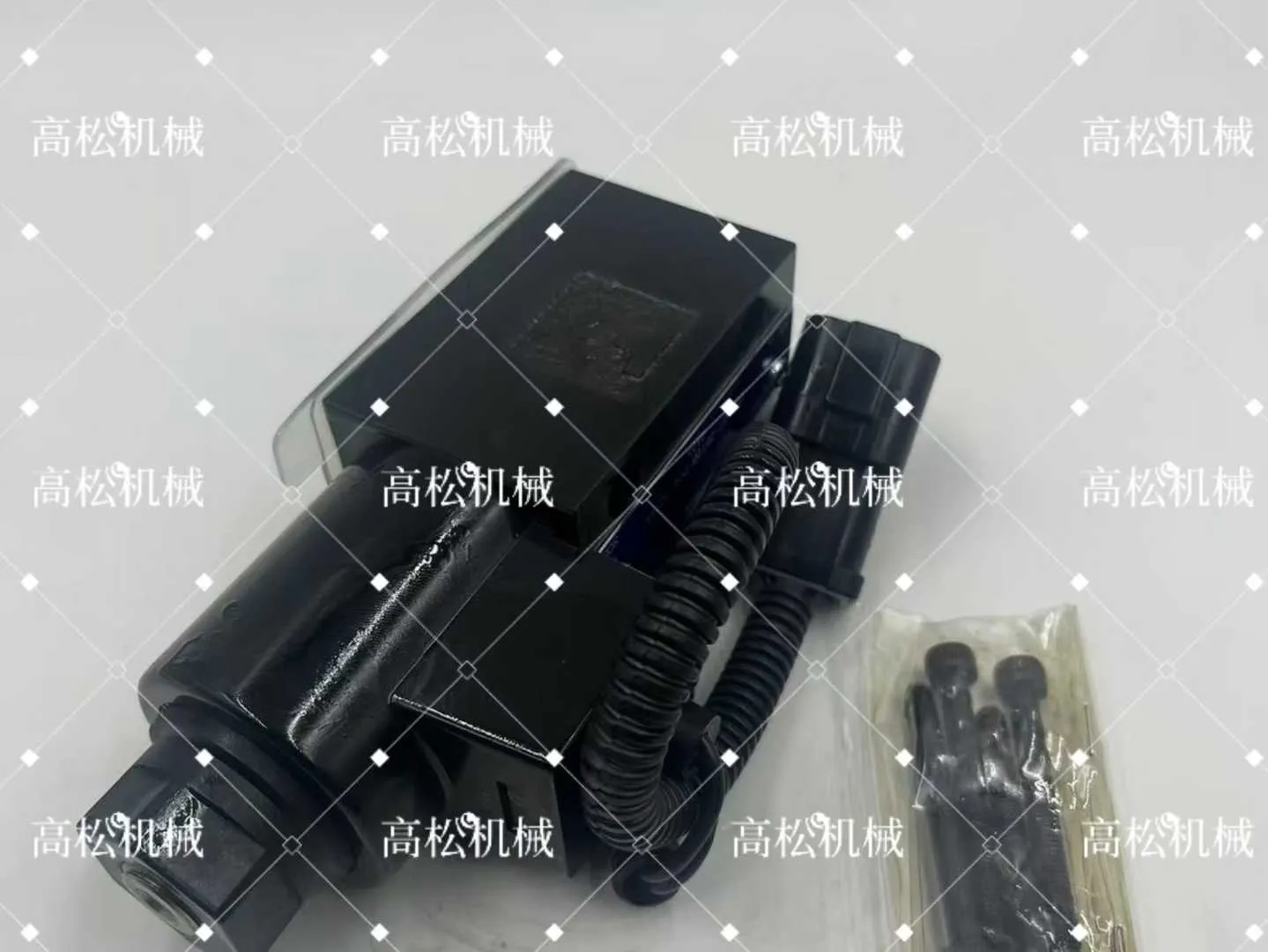 23W-60-28230 Valve Assembly, Komatsu. Applicable Model: WA600-3. In stock.