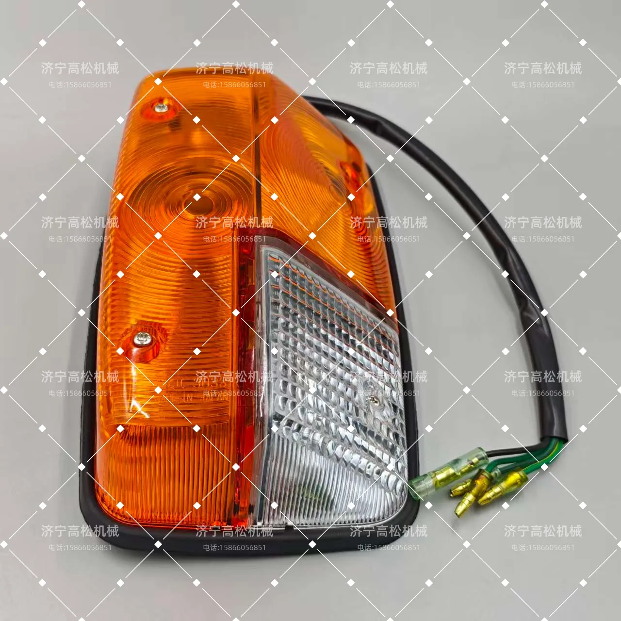 Komatsu WA380-1LC 421-06-13401 LIGHT… — Supply.Parts