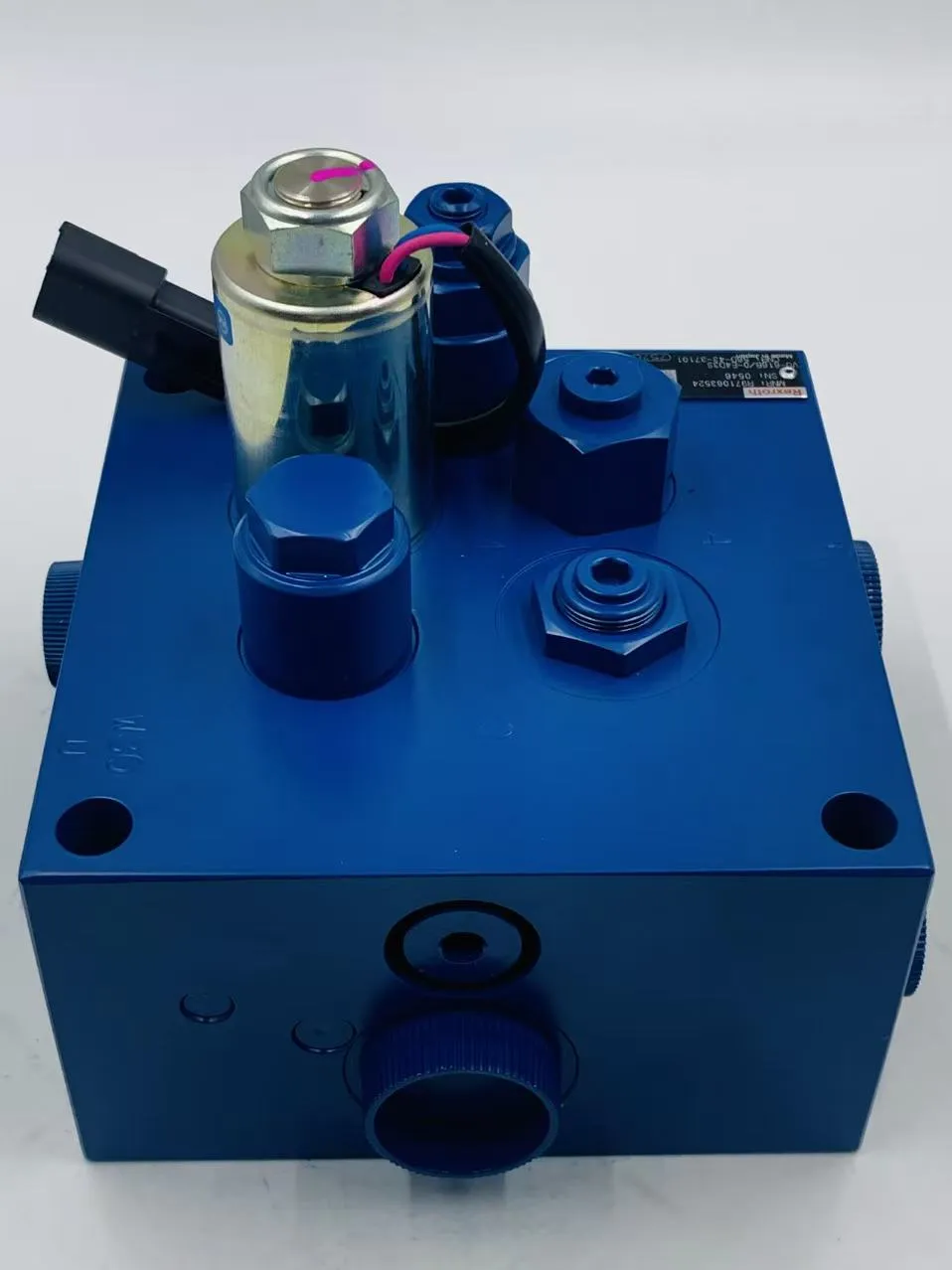 56D-43-37101 Komatsu HM400 Valve Assembly