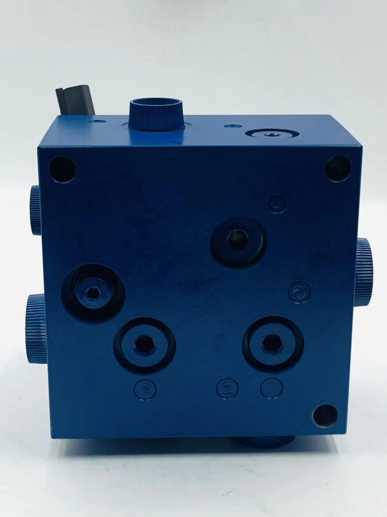 56D-43-37101 Komatsu HM400 Valve Assembly