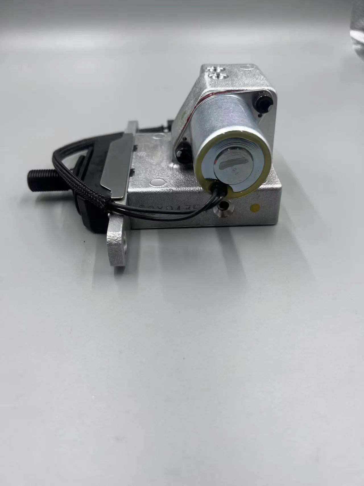 Valve,pilot702-16-05261