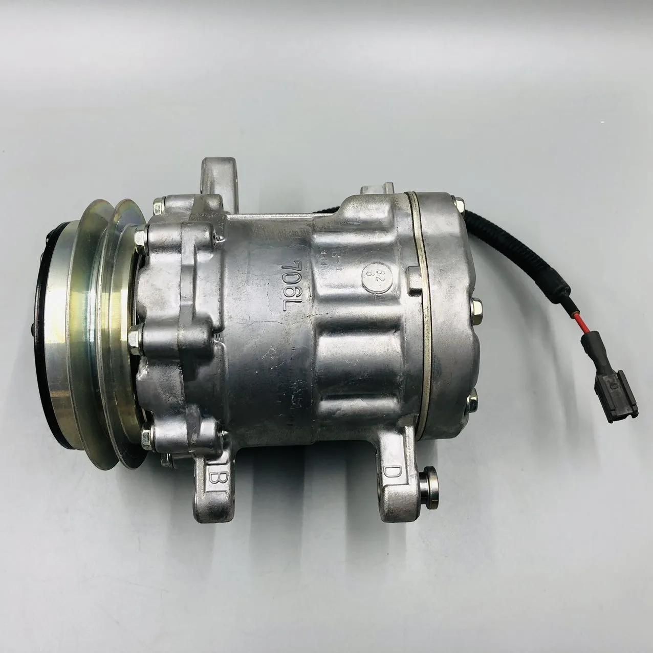 22L-979-2200Compressor
