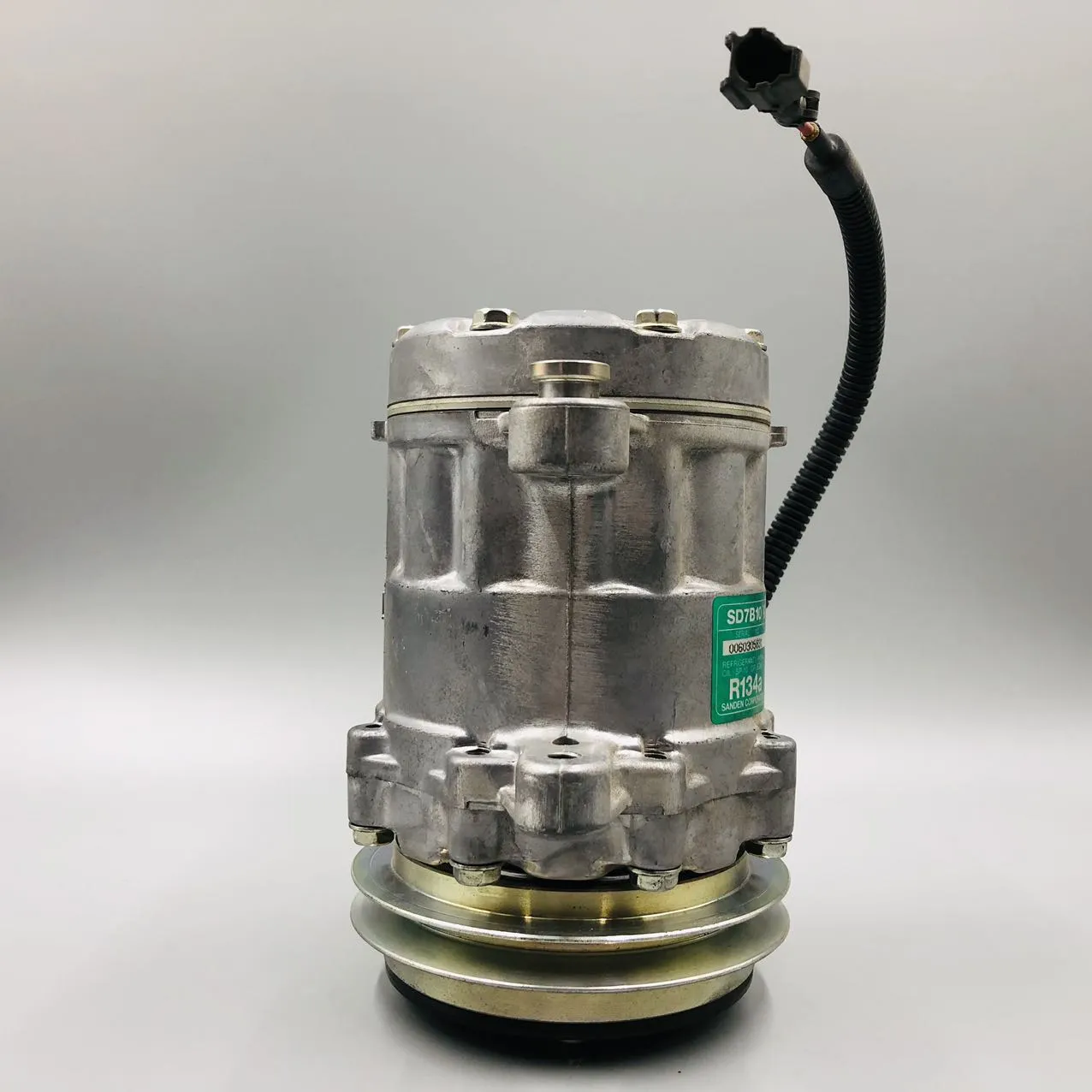 22L-979-2200Compressor