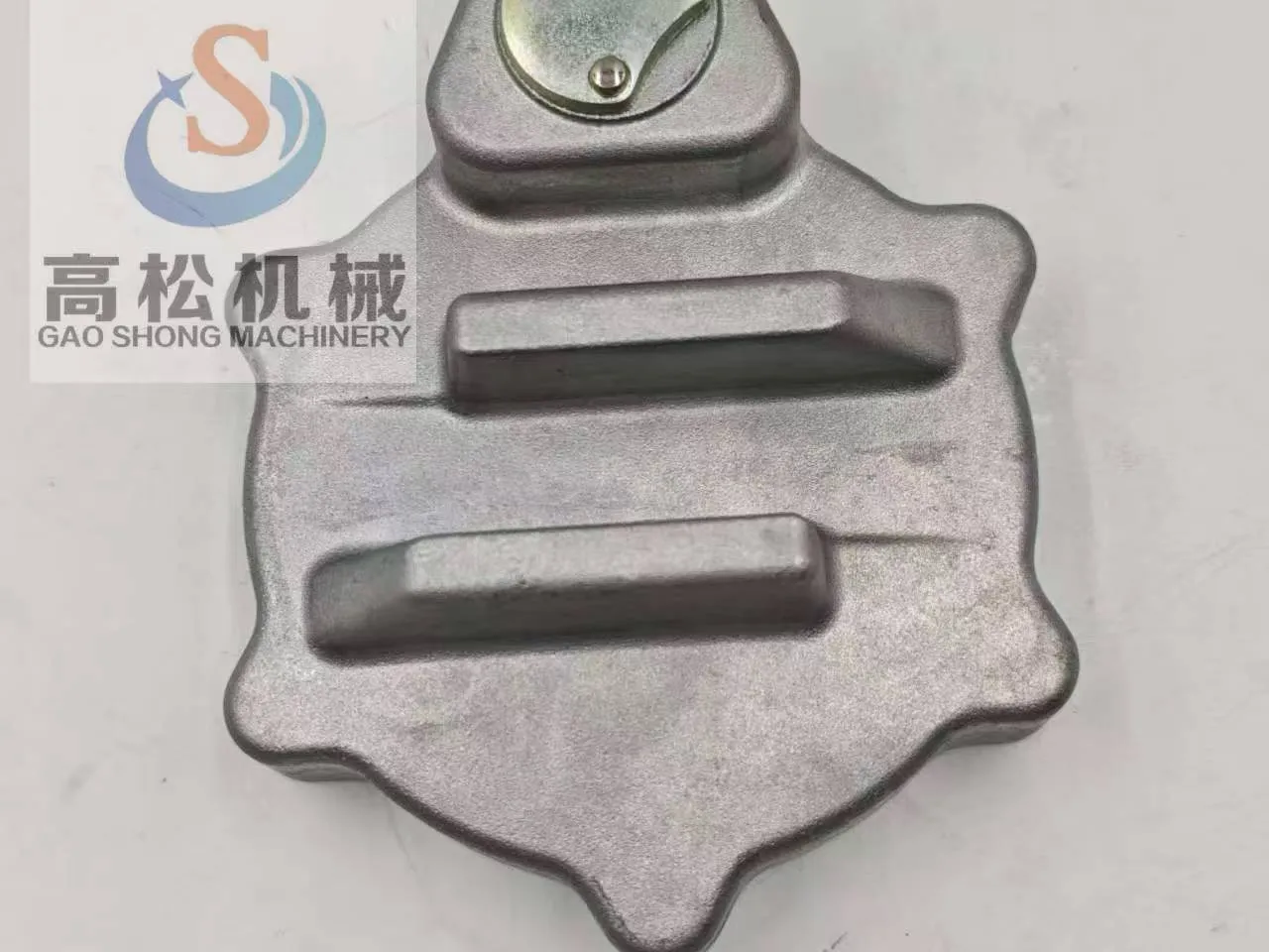 Original new water tank lid 07093-20000 lid suitable for bulldozer komatsu d85 d275