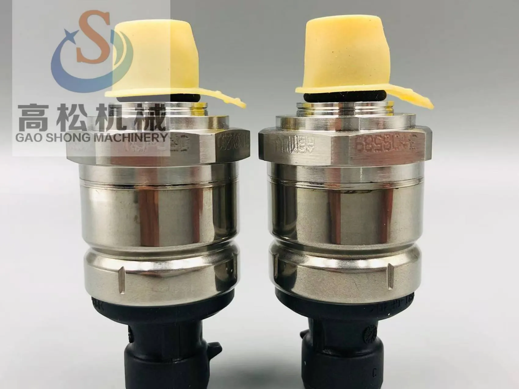 Cummins diesel engine high-pressure sensor 3408589 6560-61-7101 6560-61-7102komatsu