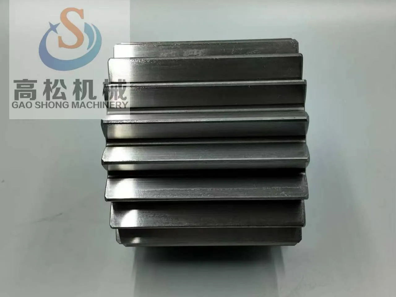 Part No. 426-22-12421 is a Komatsu genuine gear designed for the WA600 model. We have it in stock and can offer a competitive price