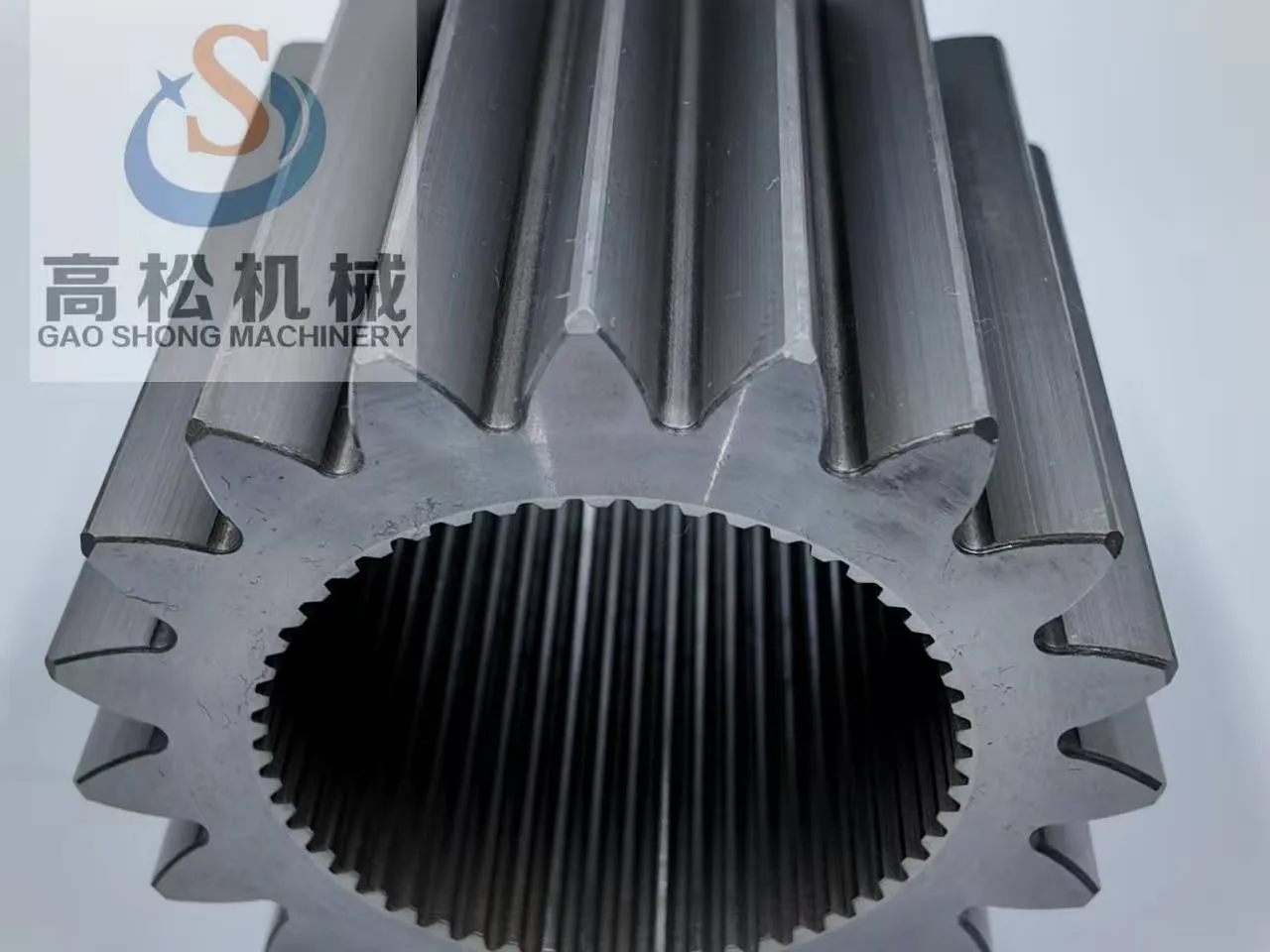 Part No. 426-22-12421 is a Komatsu genuine gear designed for the WA600 model. We have it in stock and can offer a competitive price