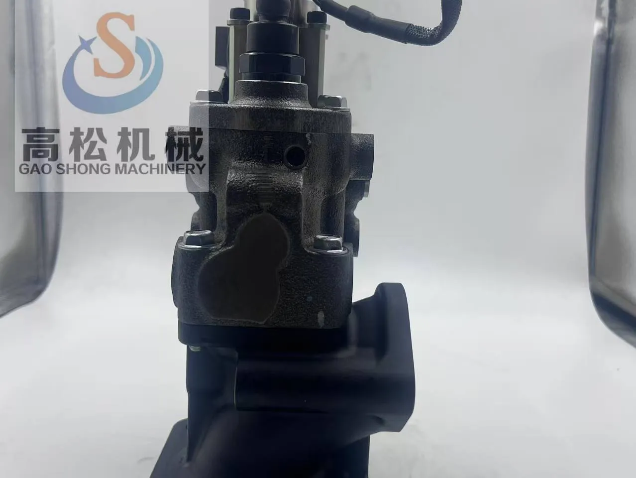 Dump truck HD465-7 valve assembly 6261-41-9500 6261419500