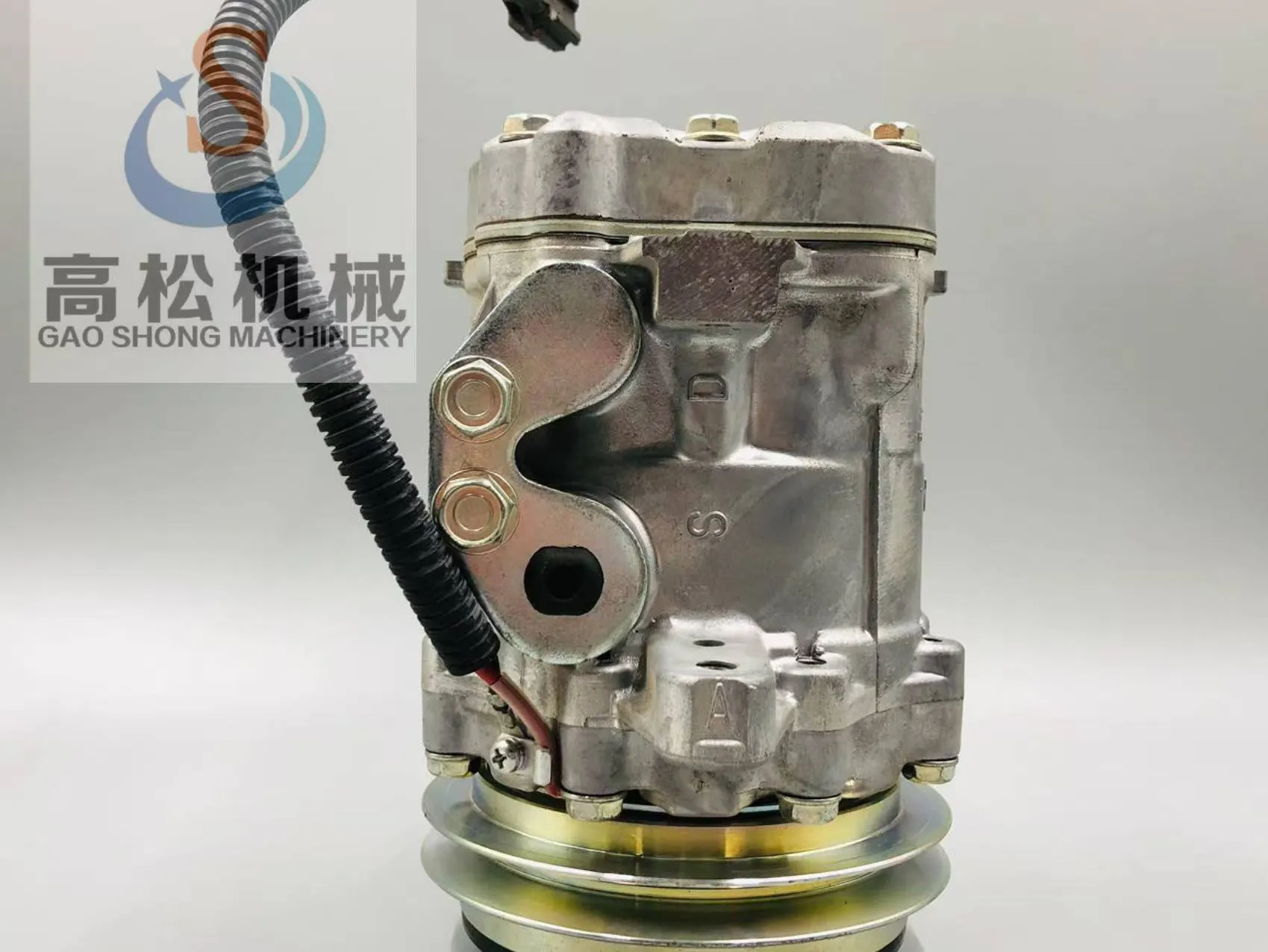 PC55MR PC56-7 Excavator Compressor PC45MR Air Conditioning 22L-979-2200 Compressor Ass’y