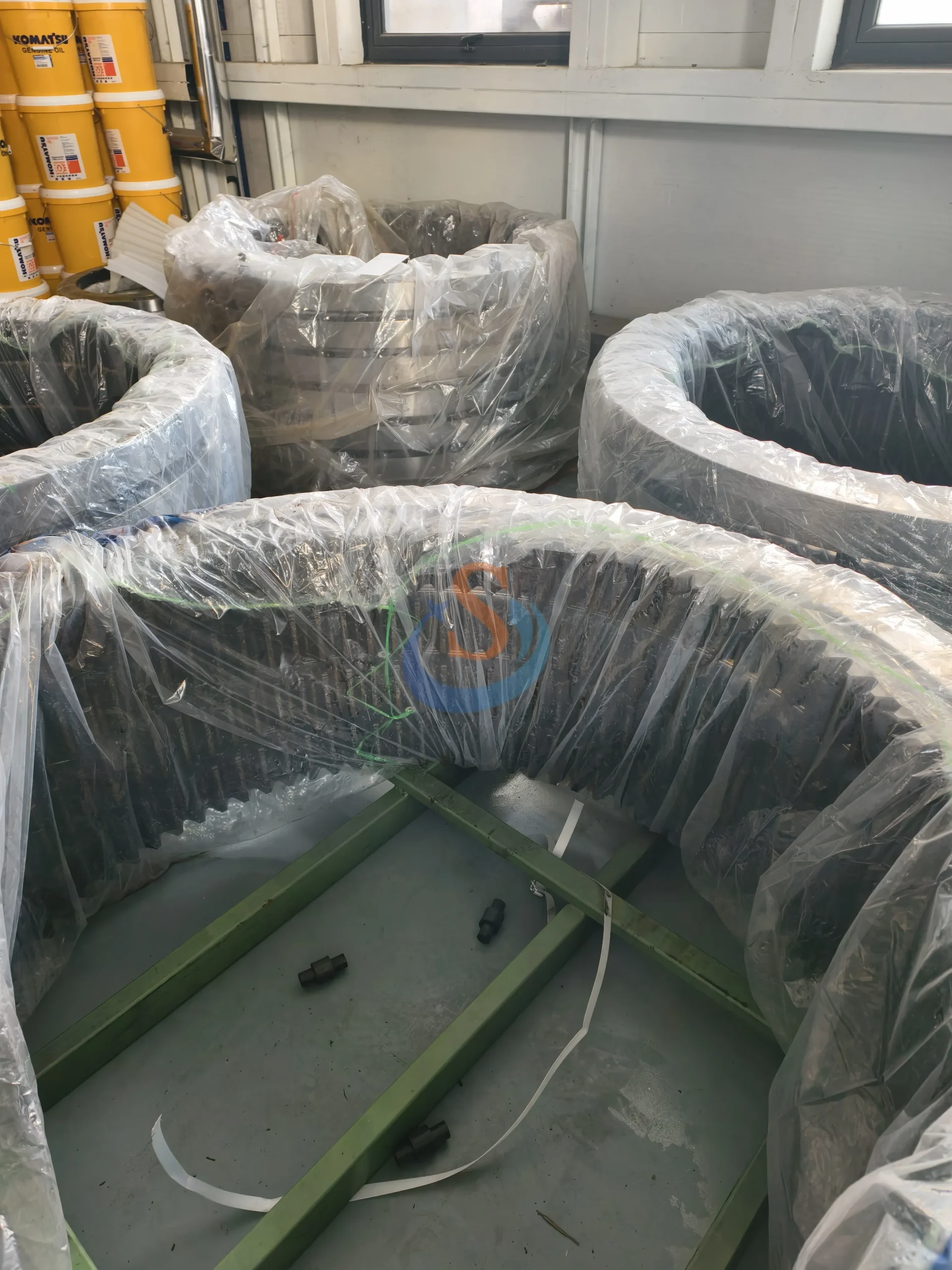 207-25-61100,	SWING CIRCLE ASS’Y,PC300,PC360,PC350