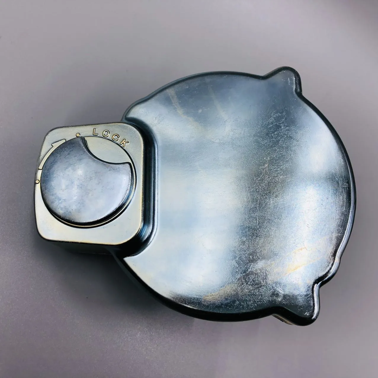 Hydraulic Oil Tank Cap 17A-60-11310 For Komatsu PC200-6 PC220-6 Parts